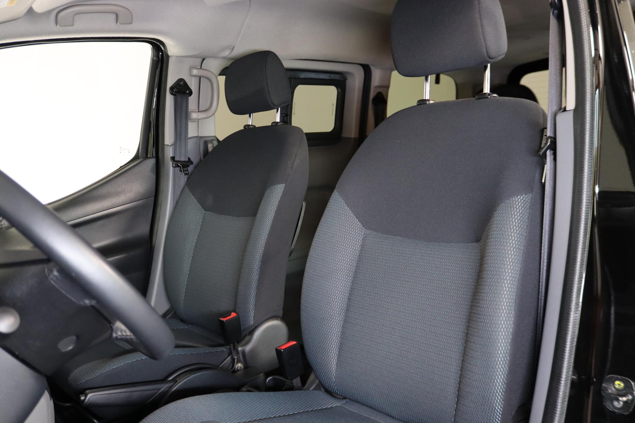 Foto van Nissan Nissan E-nv200