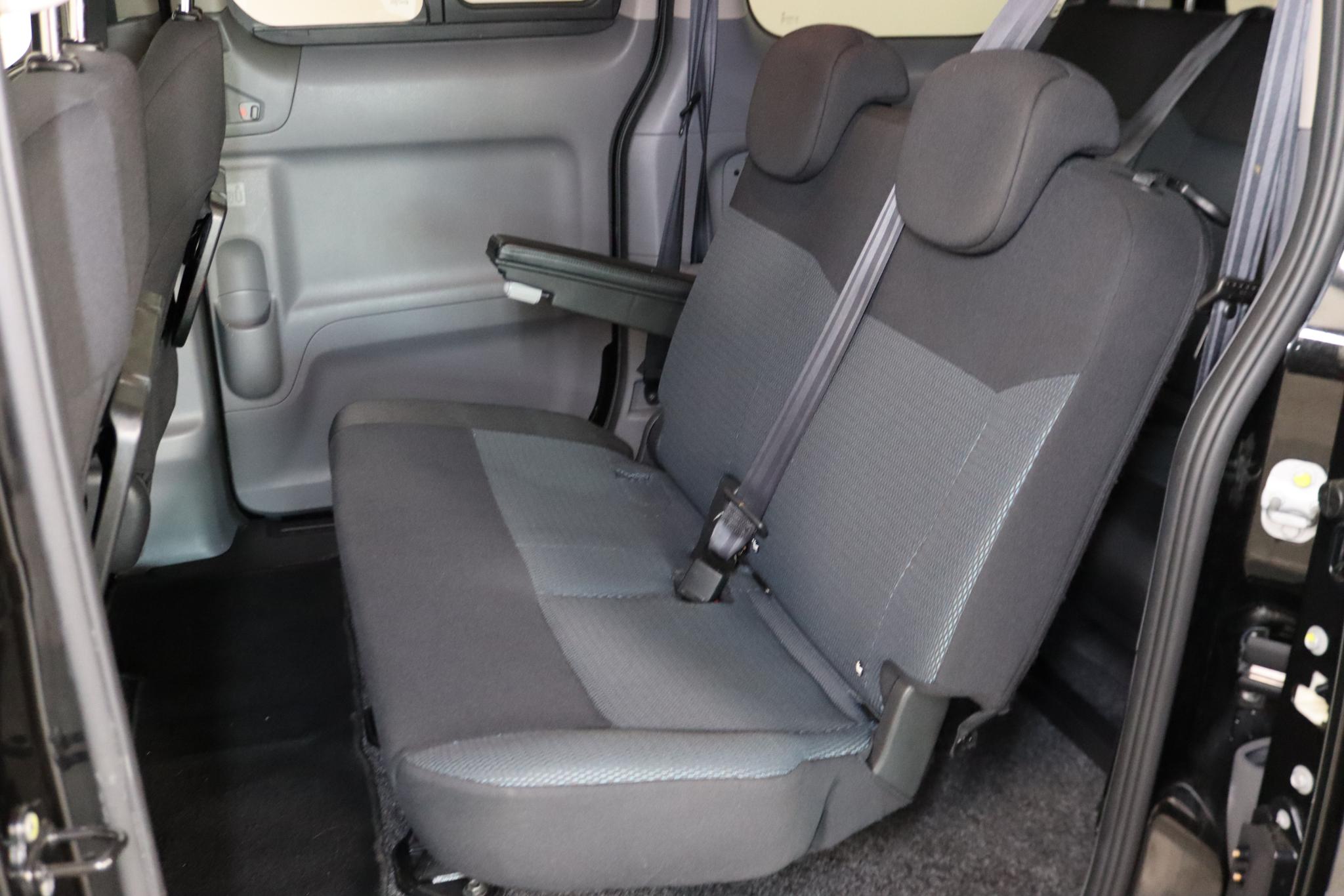 Foto van Nissan Nissan E-nv200