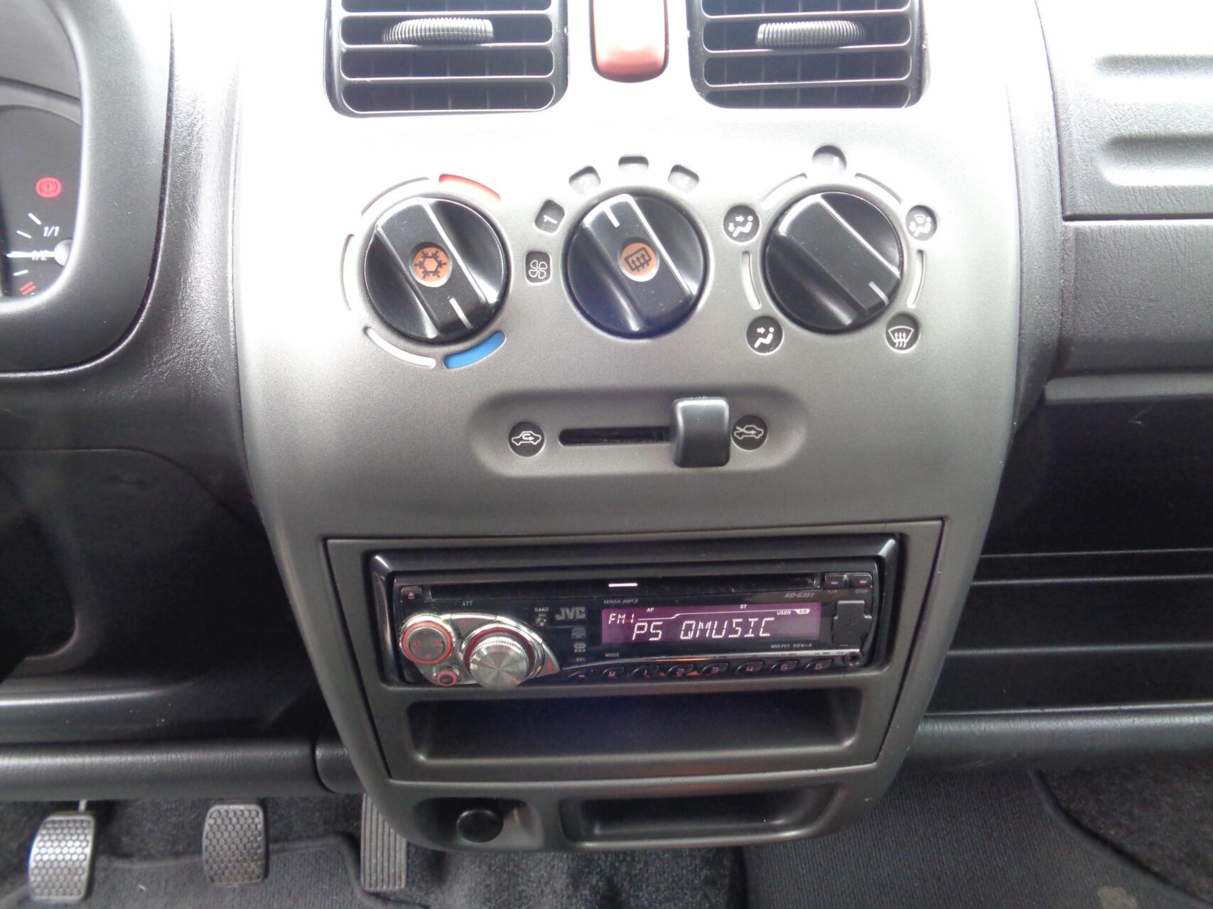 Foto van Opel Agila