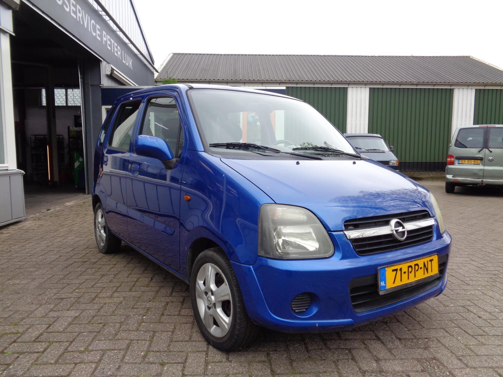 Foto van Opel Agila