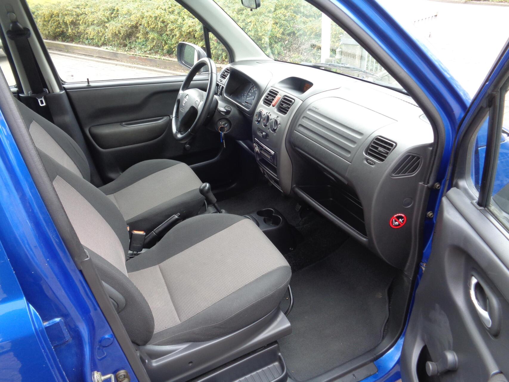 Foto van Opel Agila