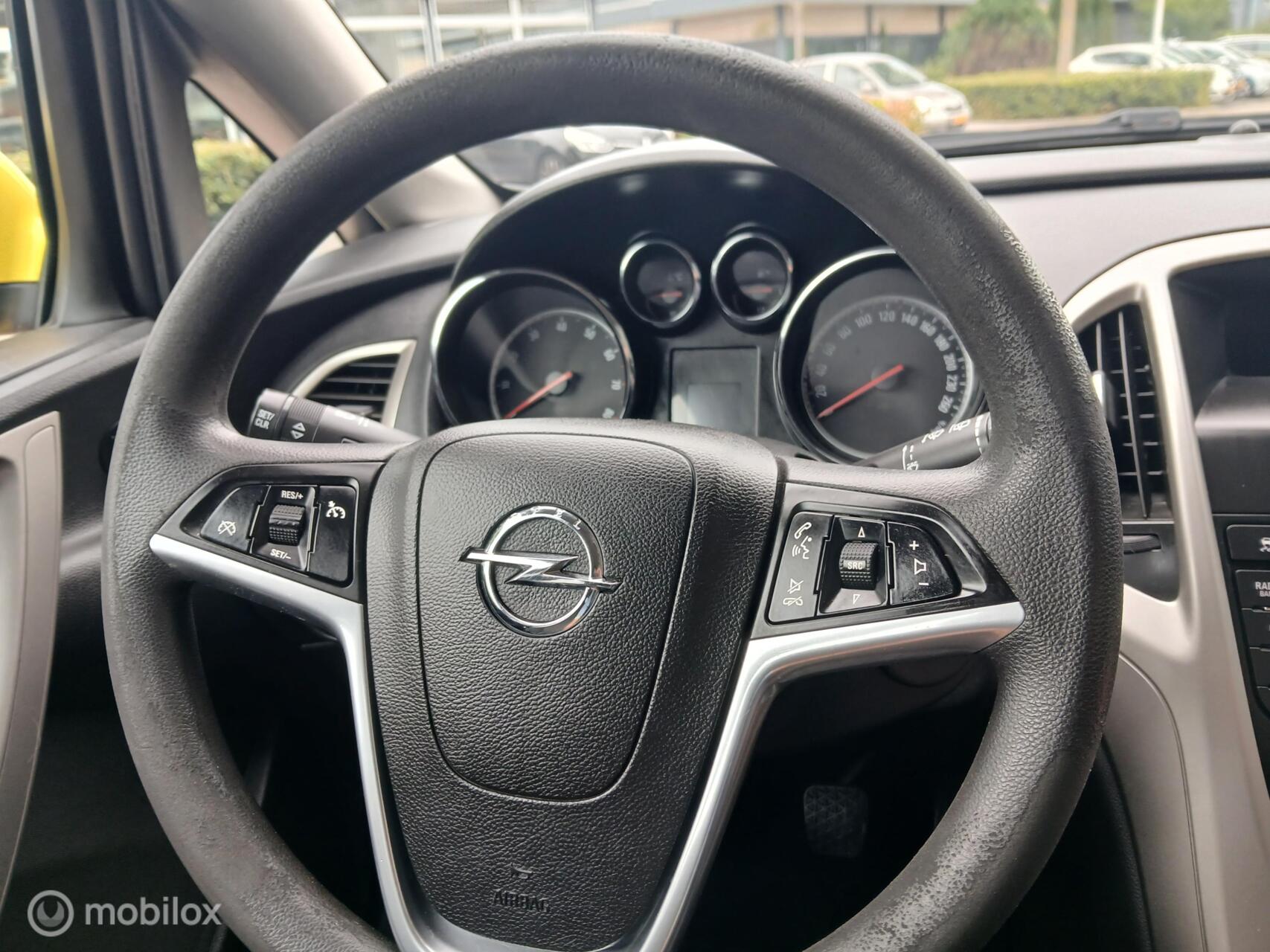 Foto van Opel Astra Sports Tourer