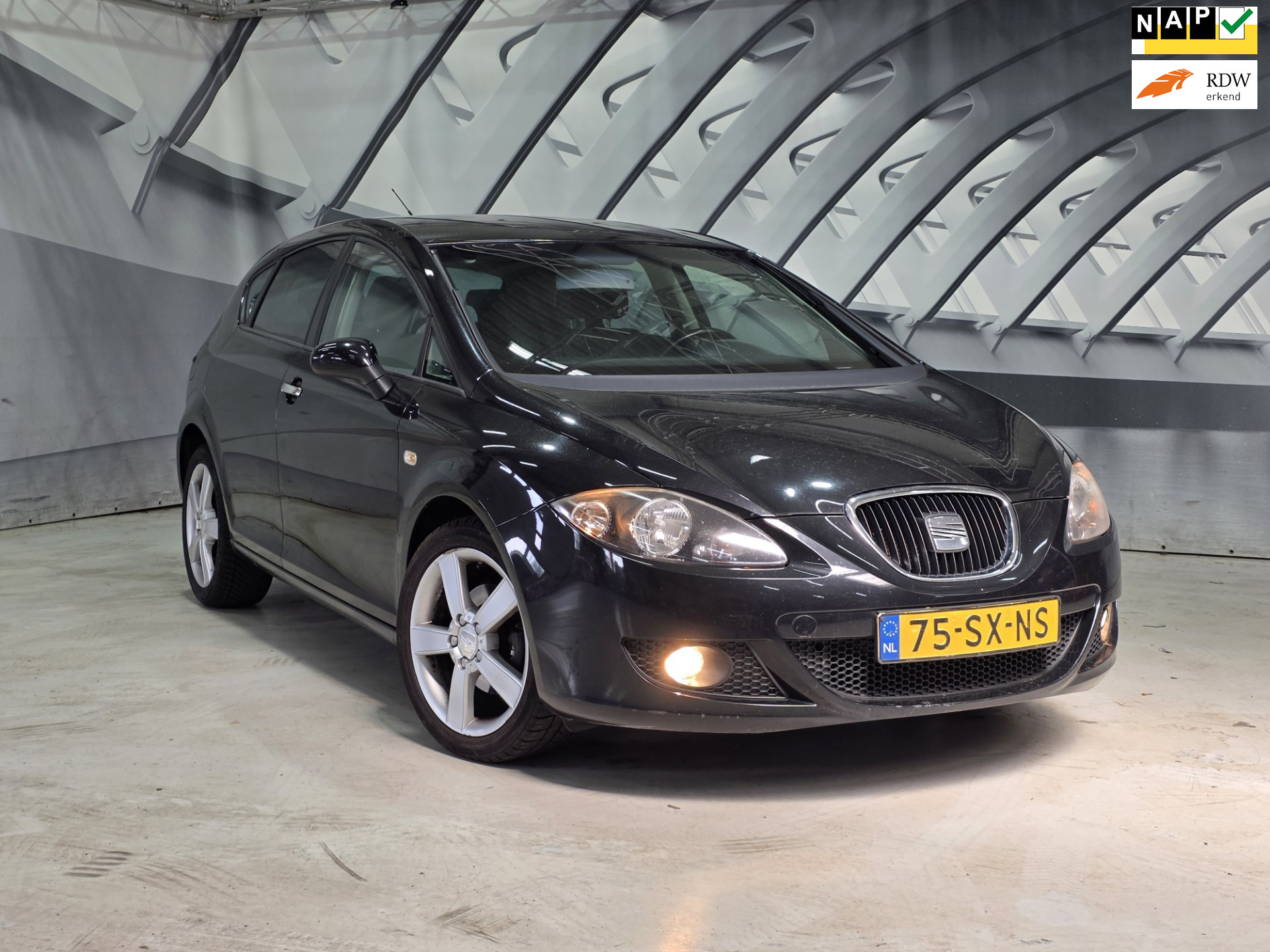 Seat Leon 1.6 Businessline 2006 - voorkant