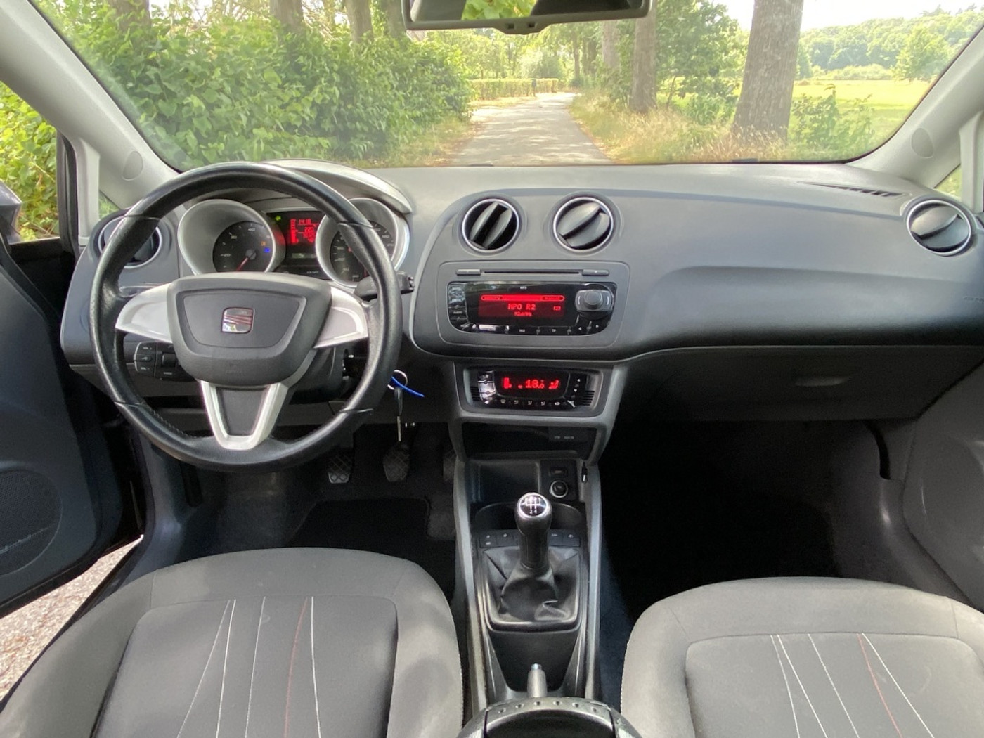 Foto van Seat Ibiza ST
