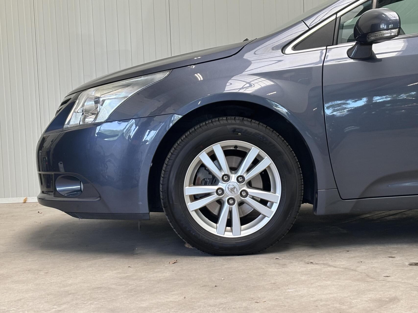 Foto van Toyota Toyota Avensis