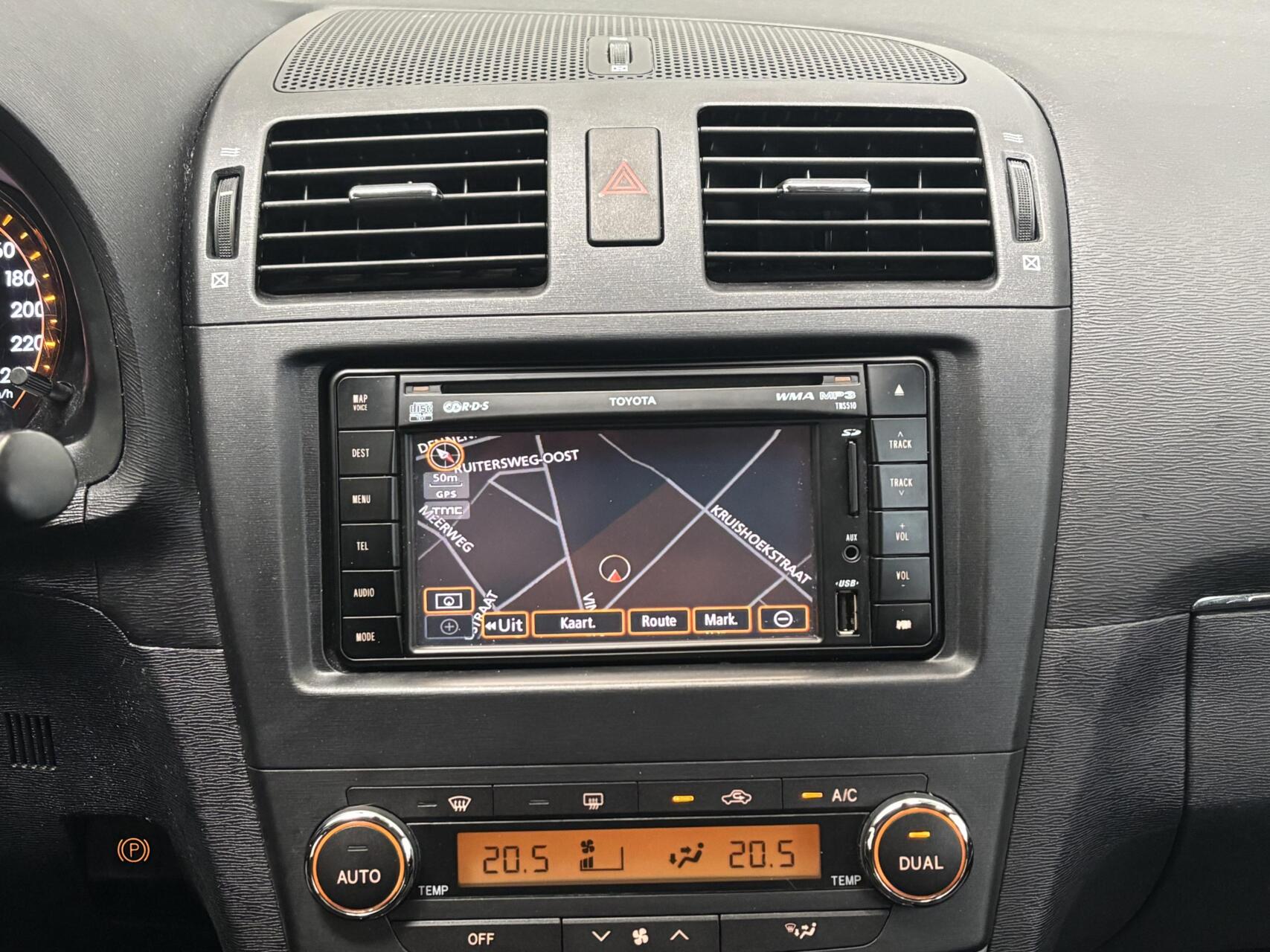 Foto van Toyota Toyota Avensis