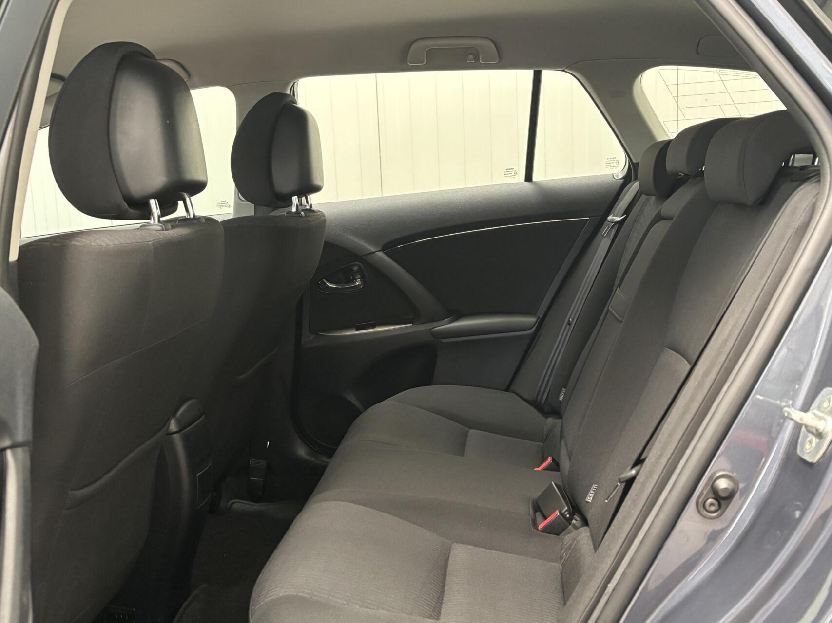 Foto van Toyota Toyota Avensis
