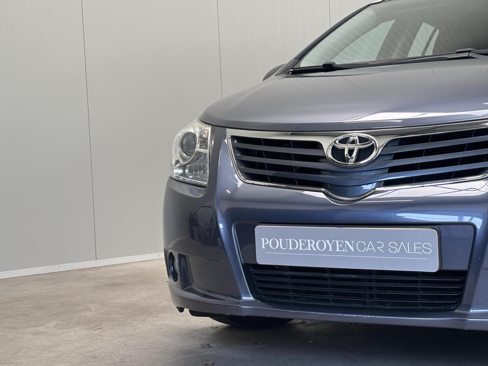 Foto van Toyota Toyota Avensis