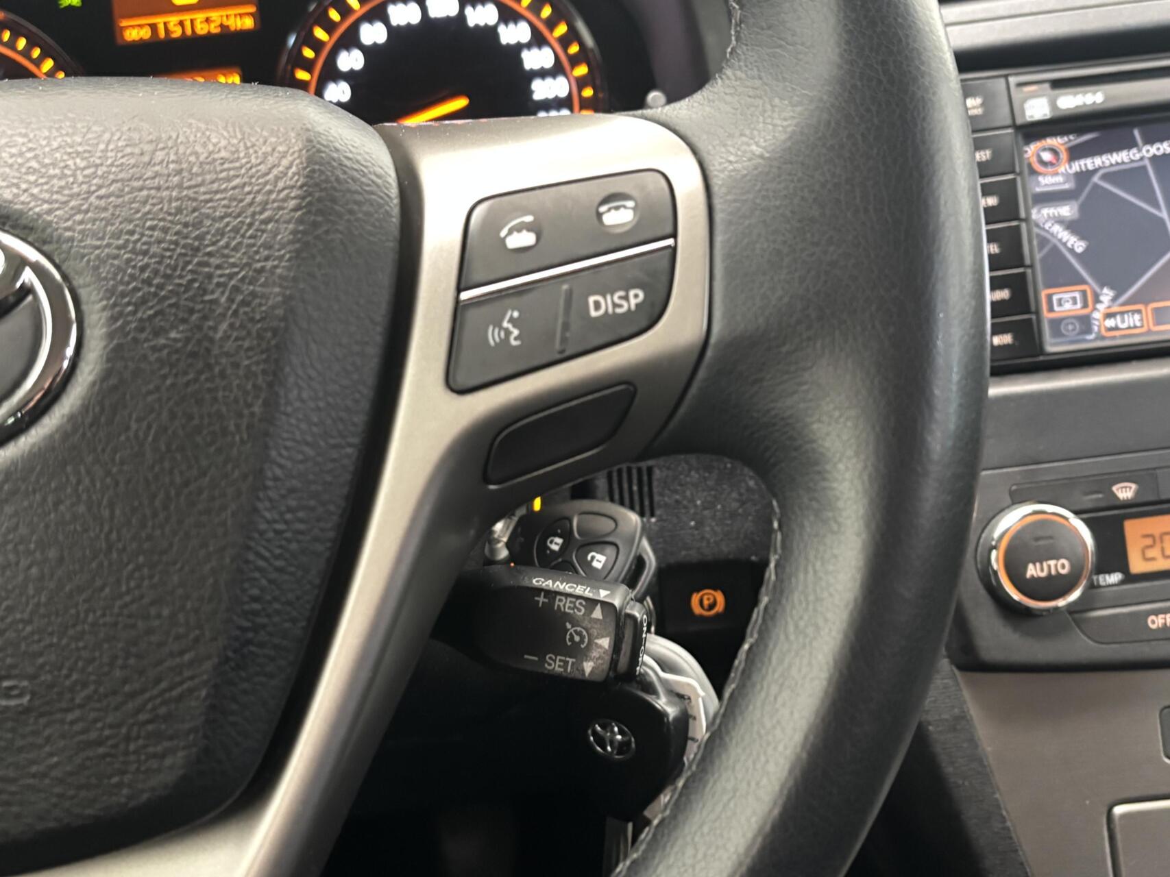 Foto van Toyota Toyota Avensis