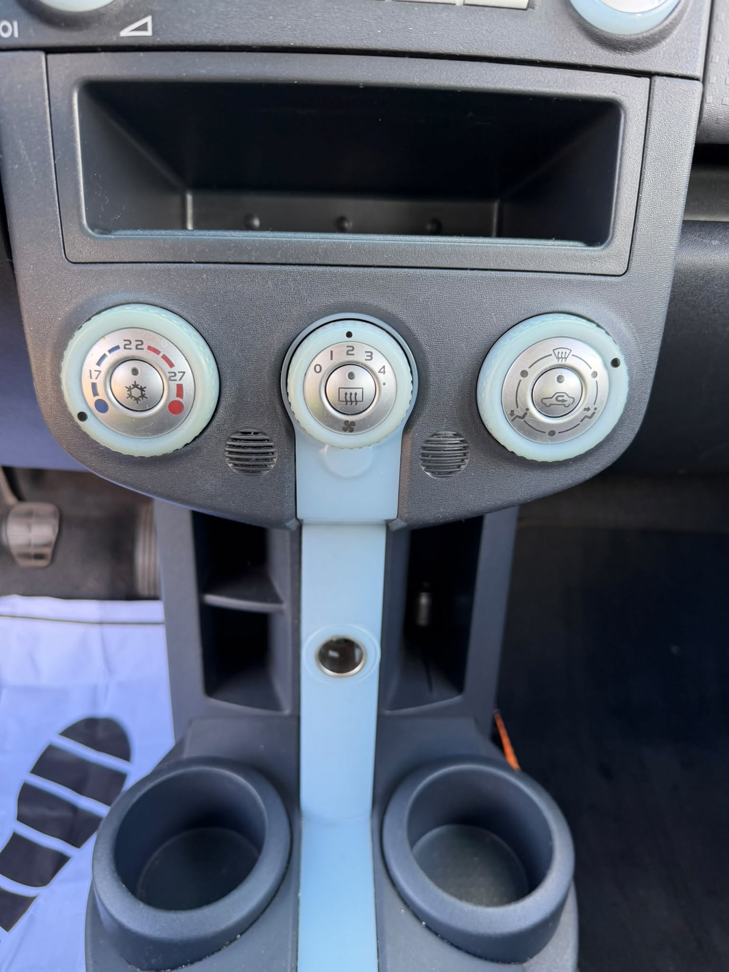 Foto van Mitsubishi Mitsubishi Colt