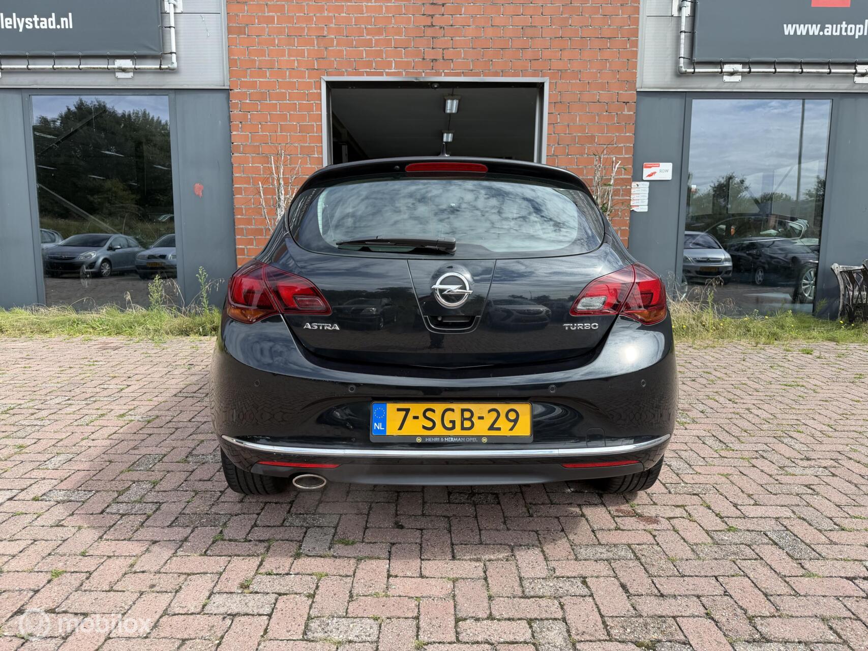 Foto van Opel Astra