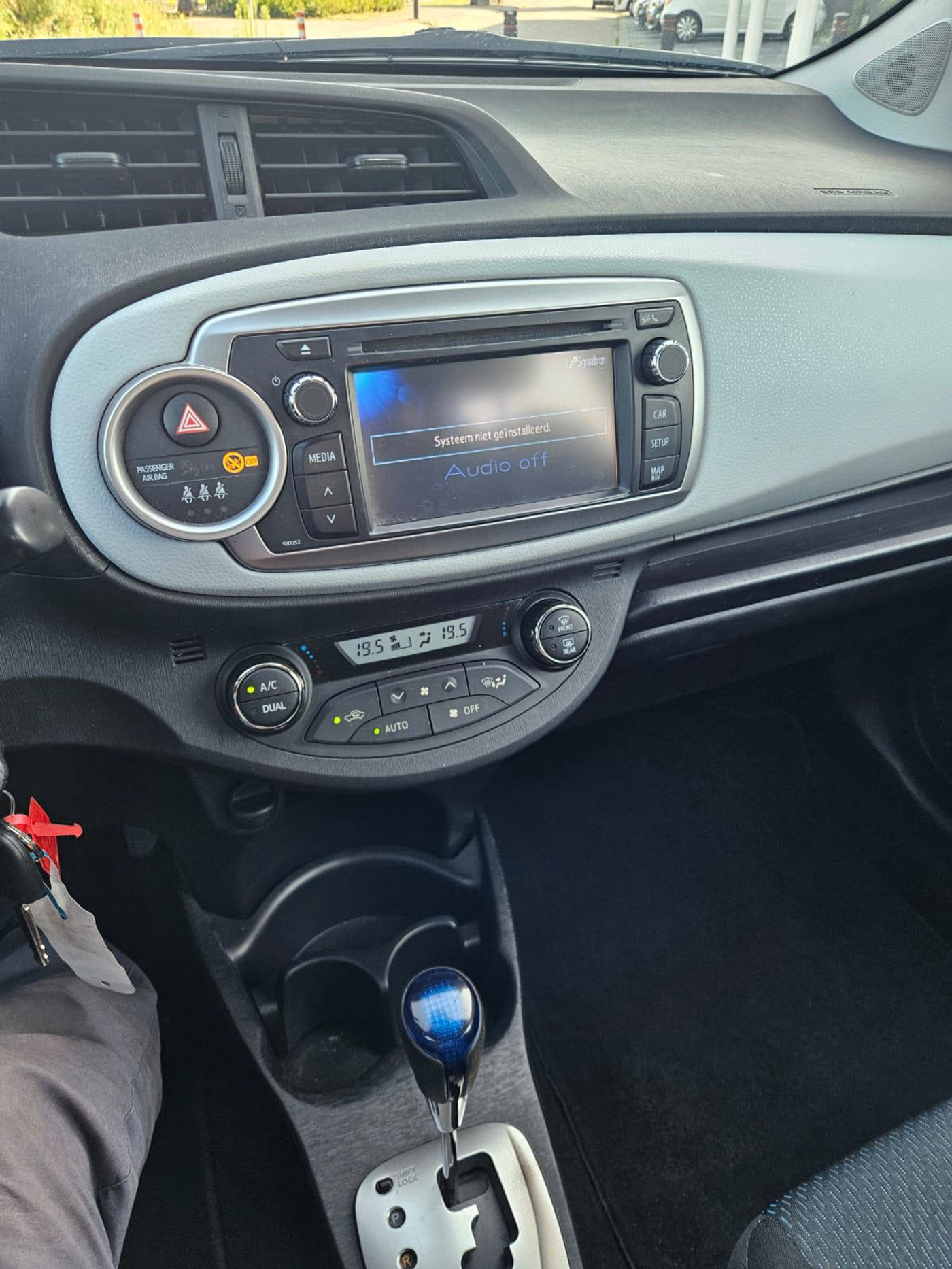Foto van Toyota Toyota Yaris Hybrid