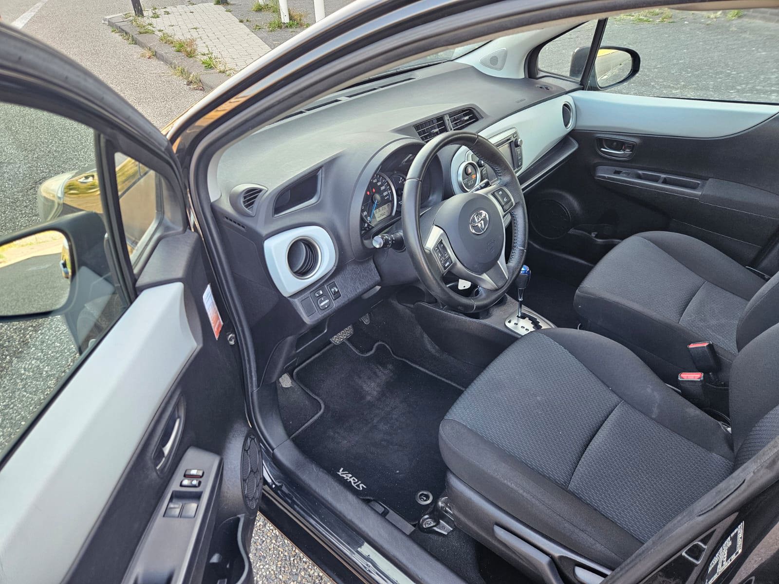 Foto van Toyota Toyota Yaris Hybrid
