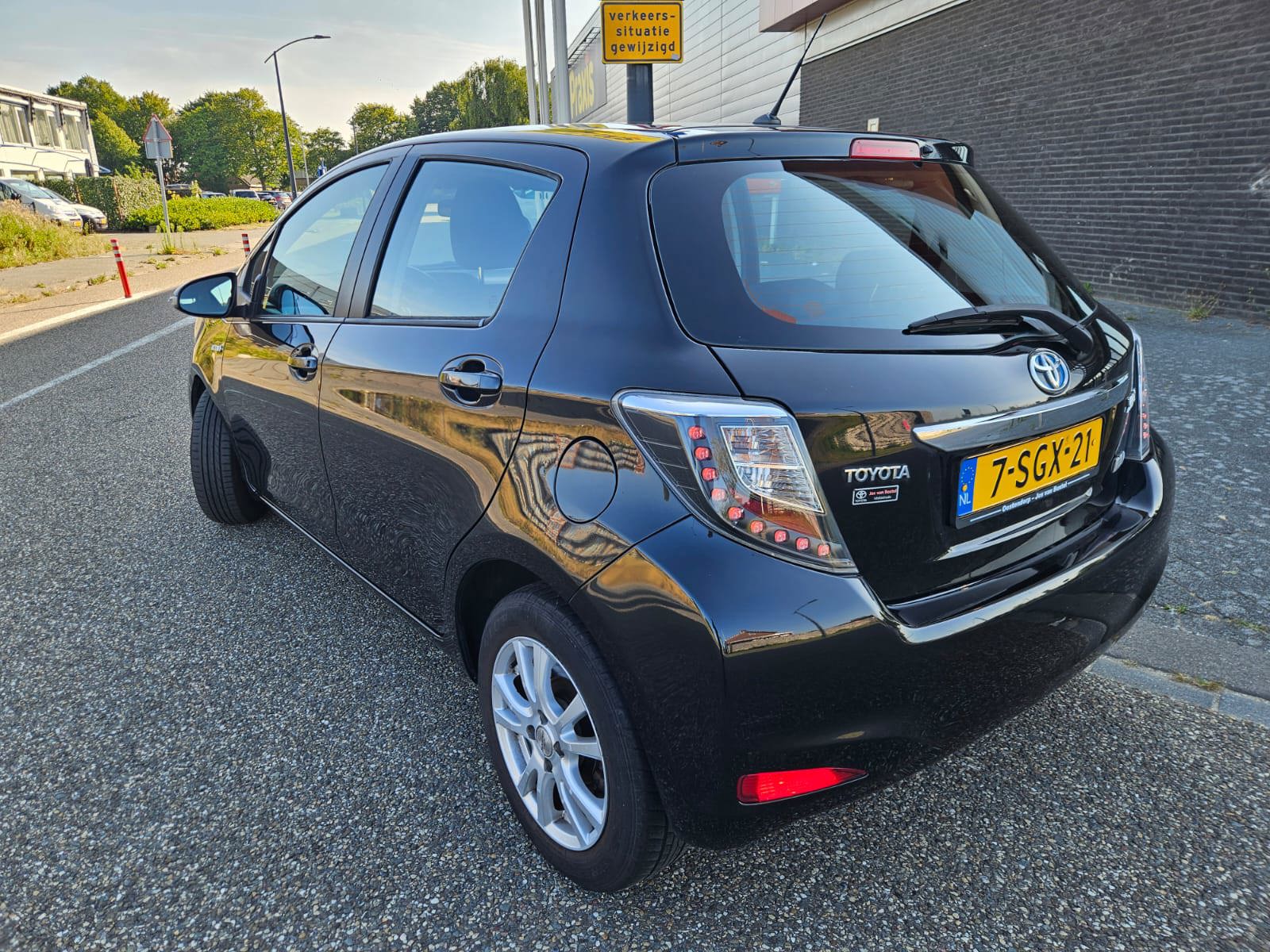 Foto van Toyota Toyota Yaris Hybrid