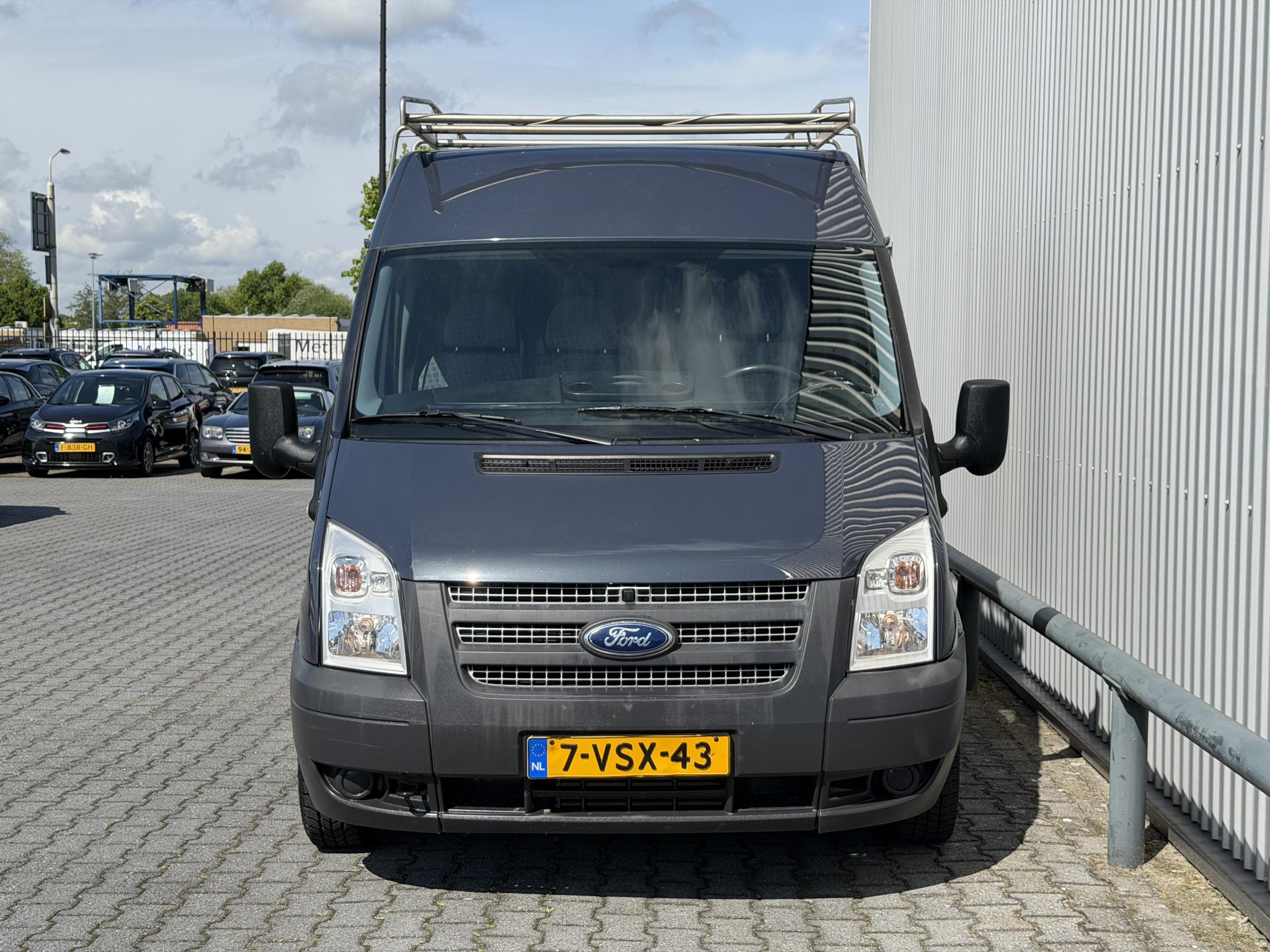 Foto van Ford Transit/tourneo