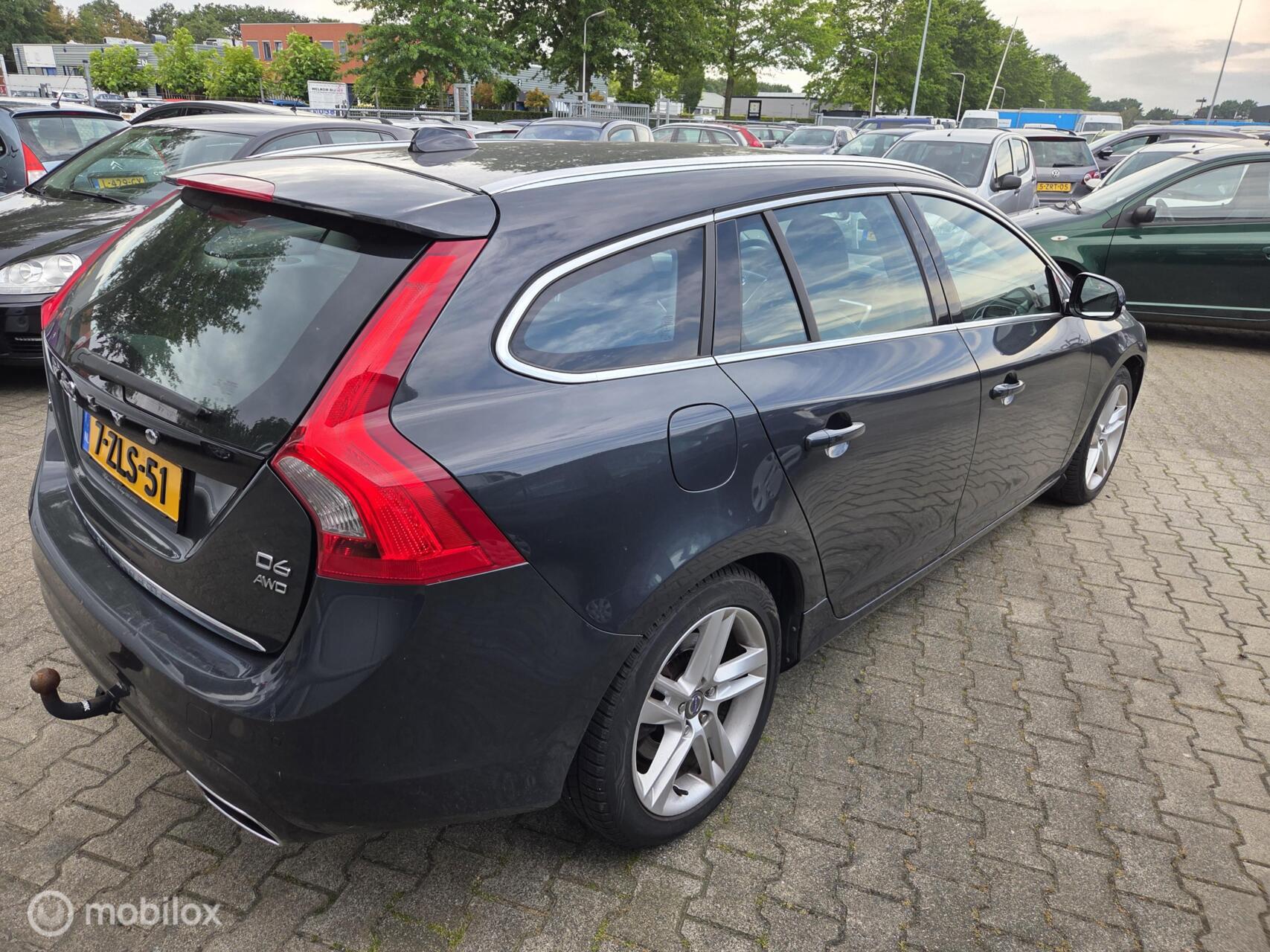 Foto van Volvo V60 Plug In Hybrid