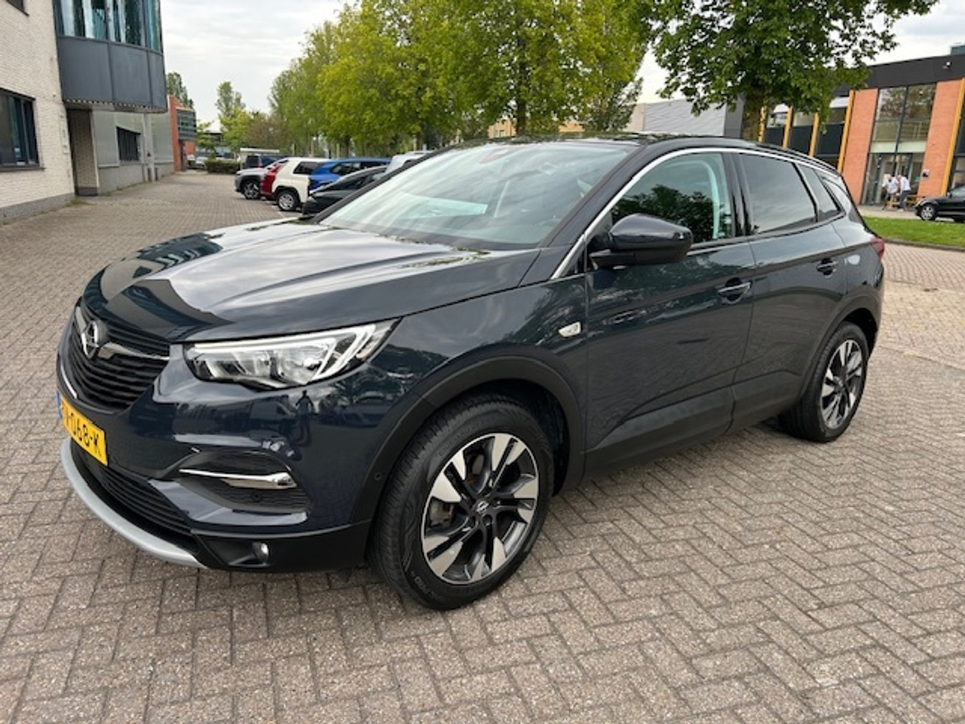 Opel Grandland X 1.2 Turbo Innovation CARPLAY NAVI CRUISE NAP 2018 - voorkant