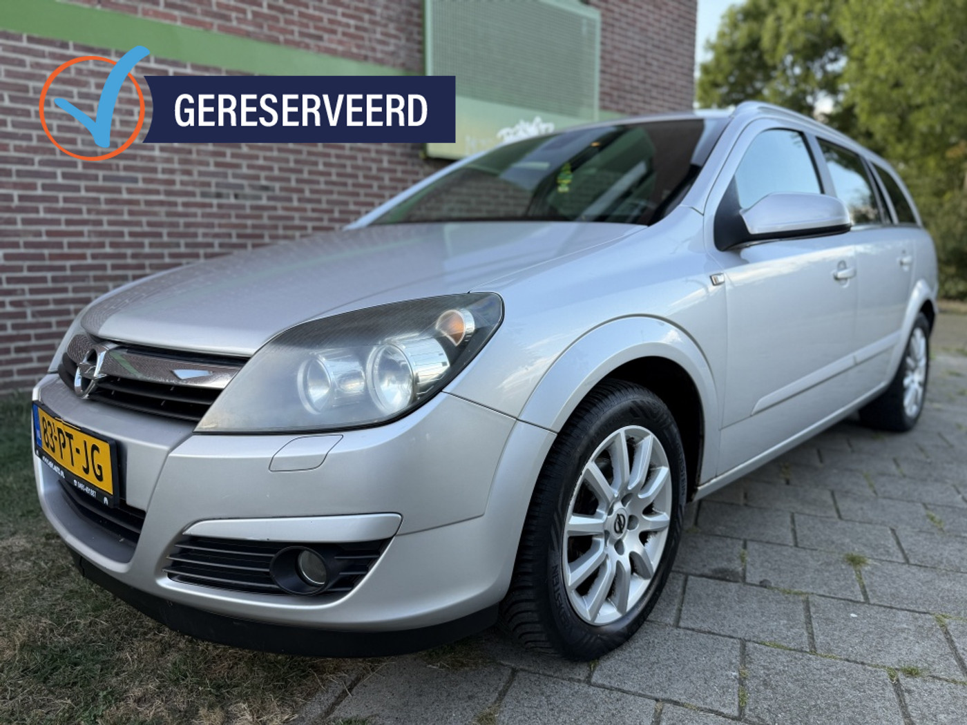 Opel Astra Station Wagon 1.6 Cosmo 2004 - voorkant