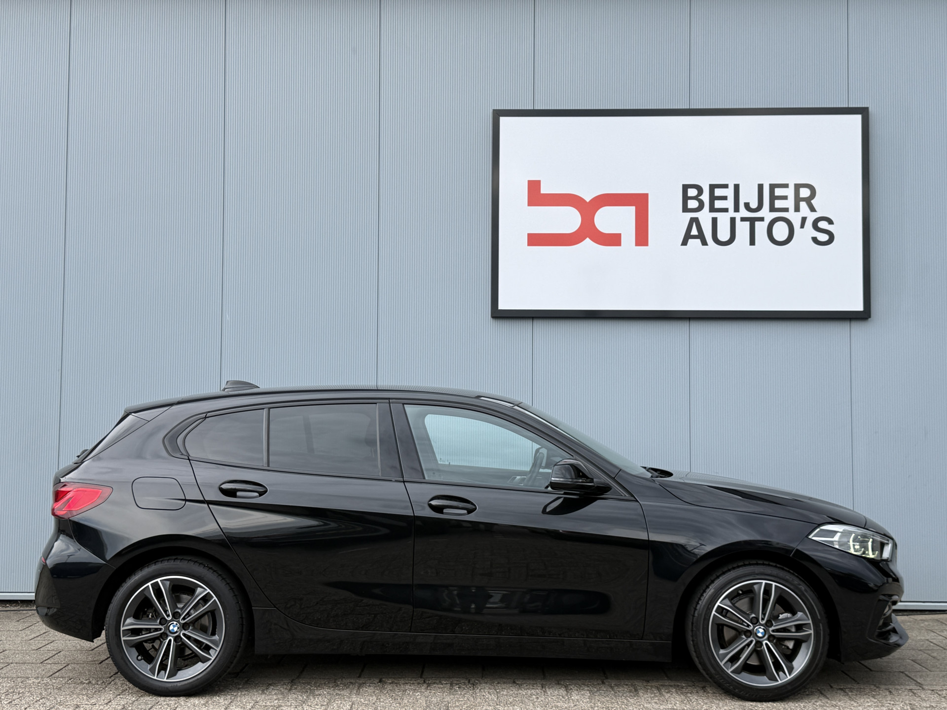 Foto van BMW 118i