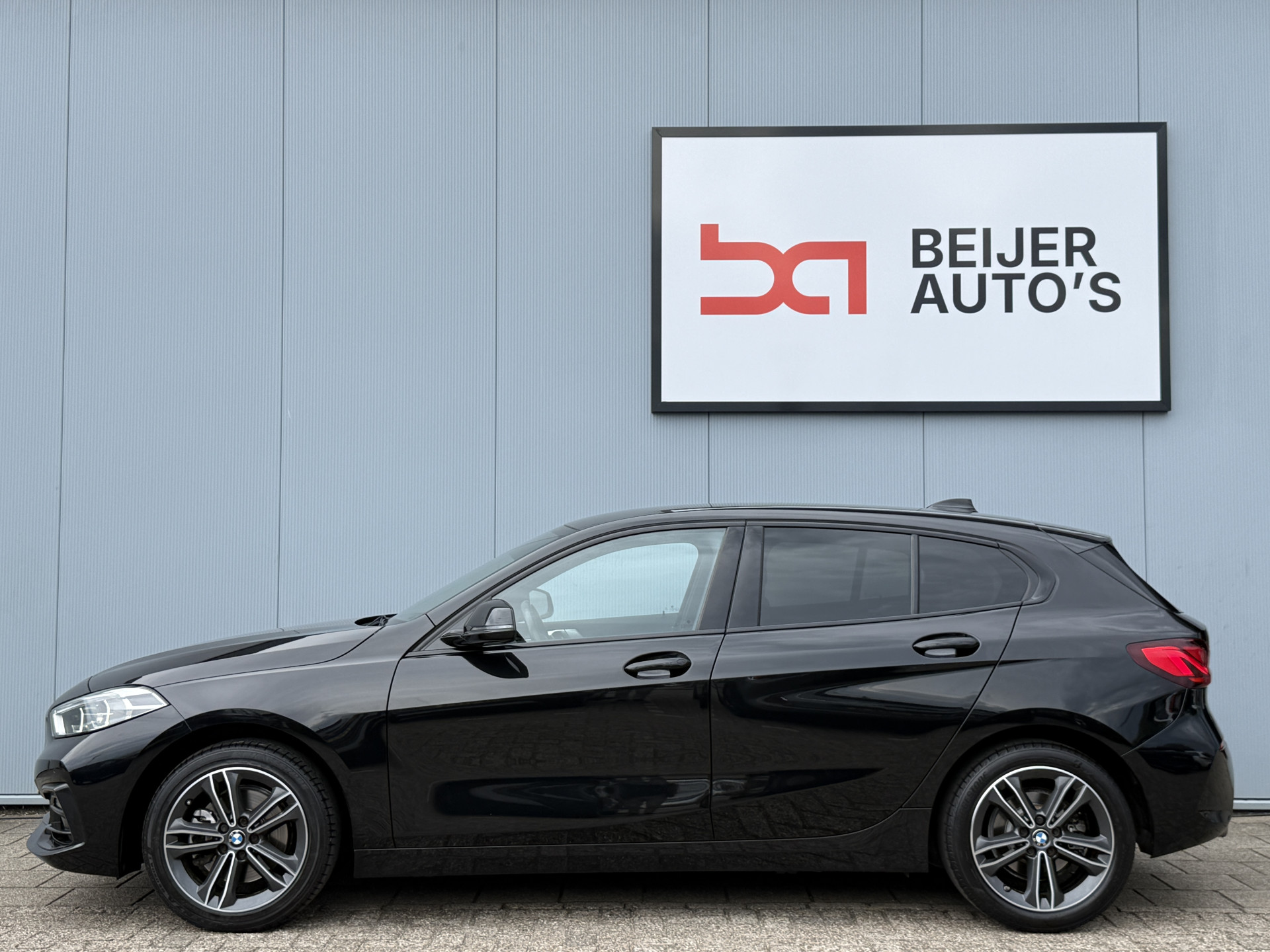 Foto van BMW 118i
