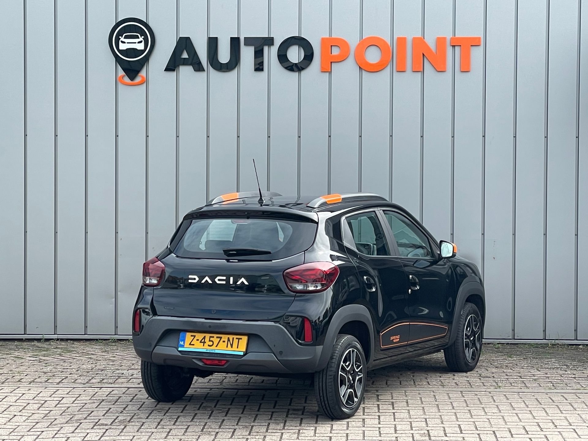 Foto van Dacia Spring