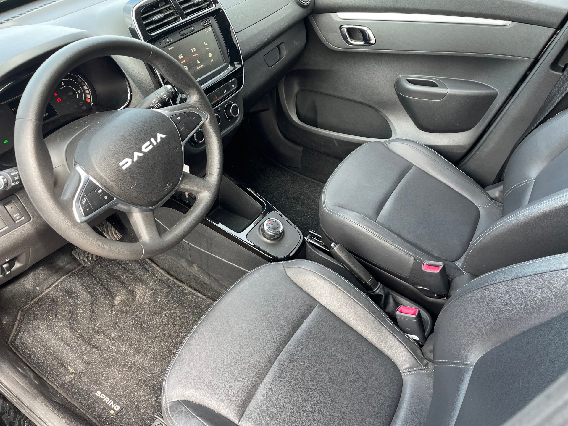 Foto van Dacia Spring