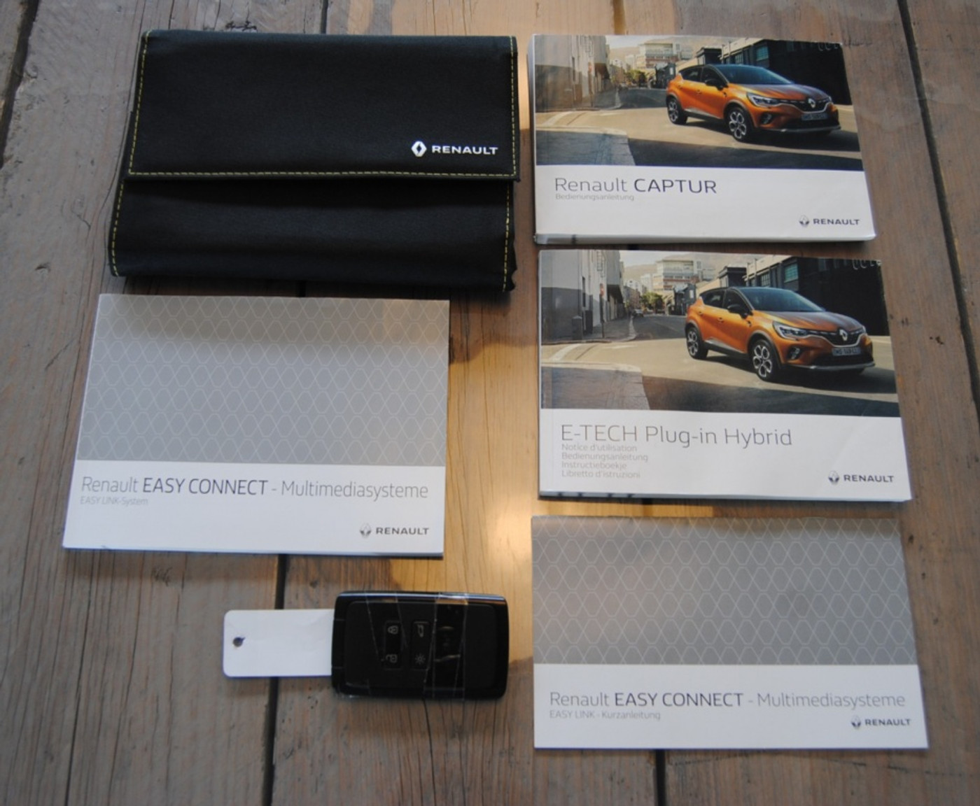 Foto van Renault Captur E-tech Plug-in Hybrid
