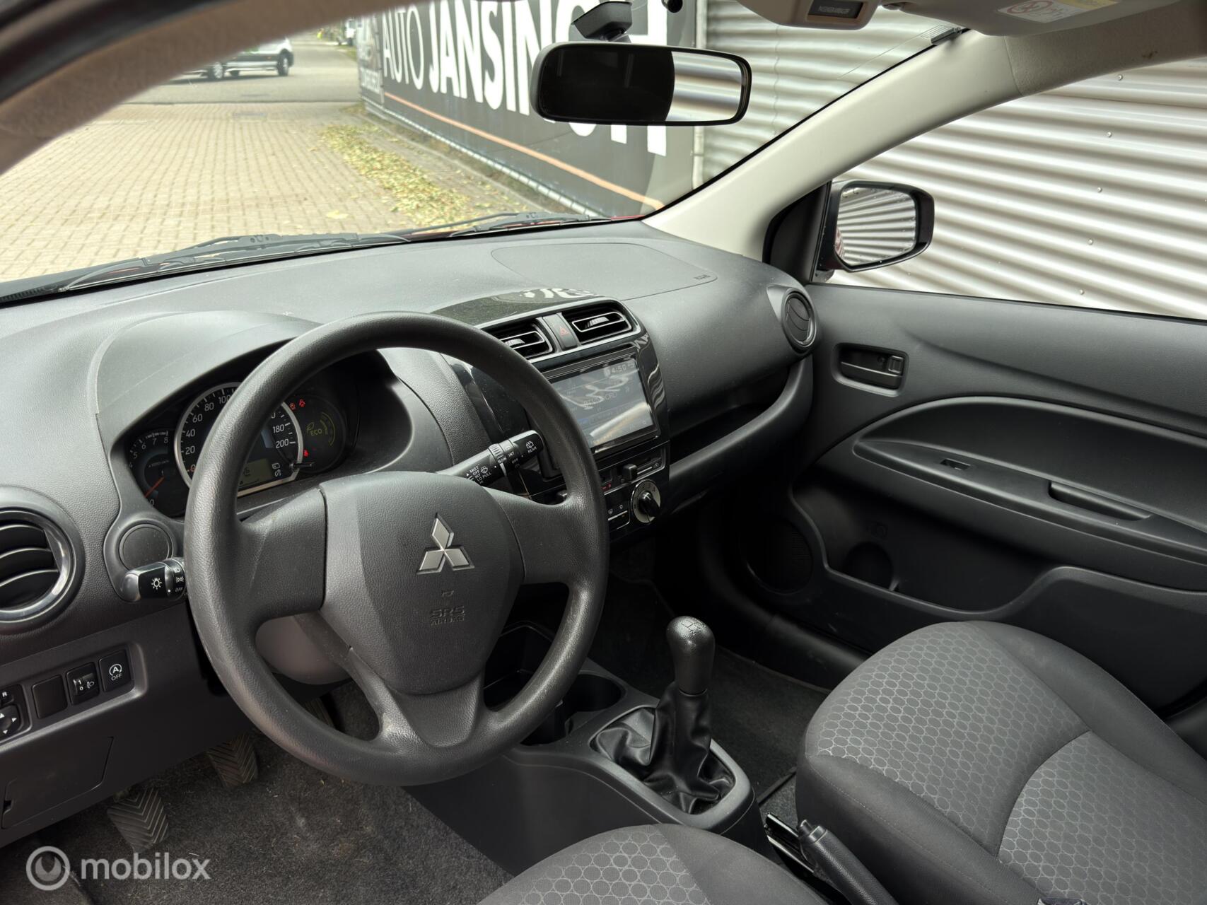 Foto van Mitsubishi Mitsubishi Space Star