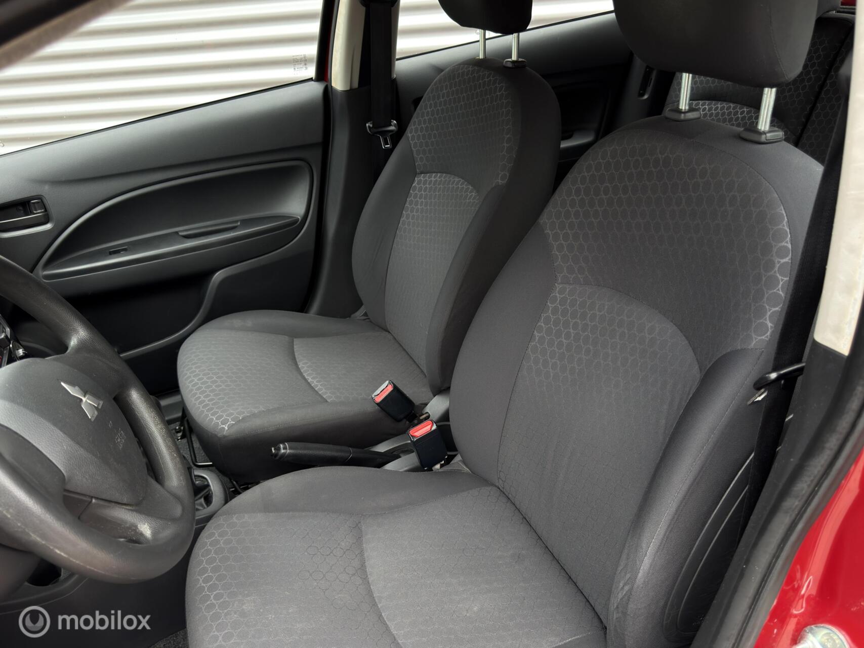 Foto van Mitsubishi Mitsubishi Space Star
