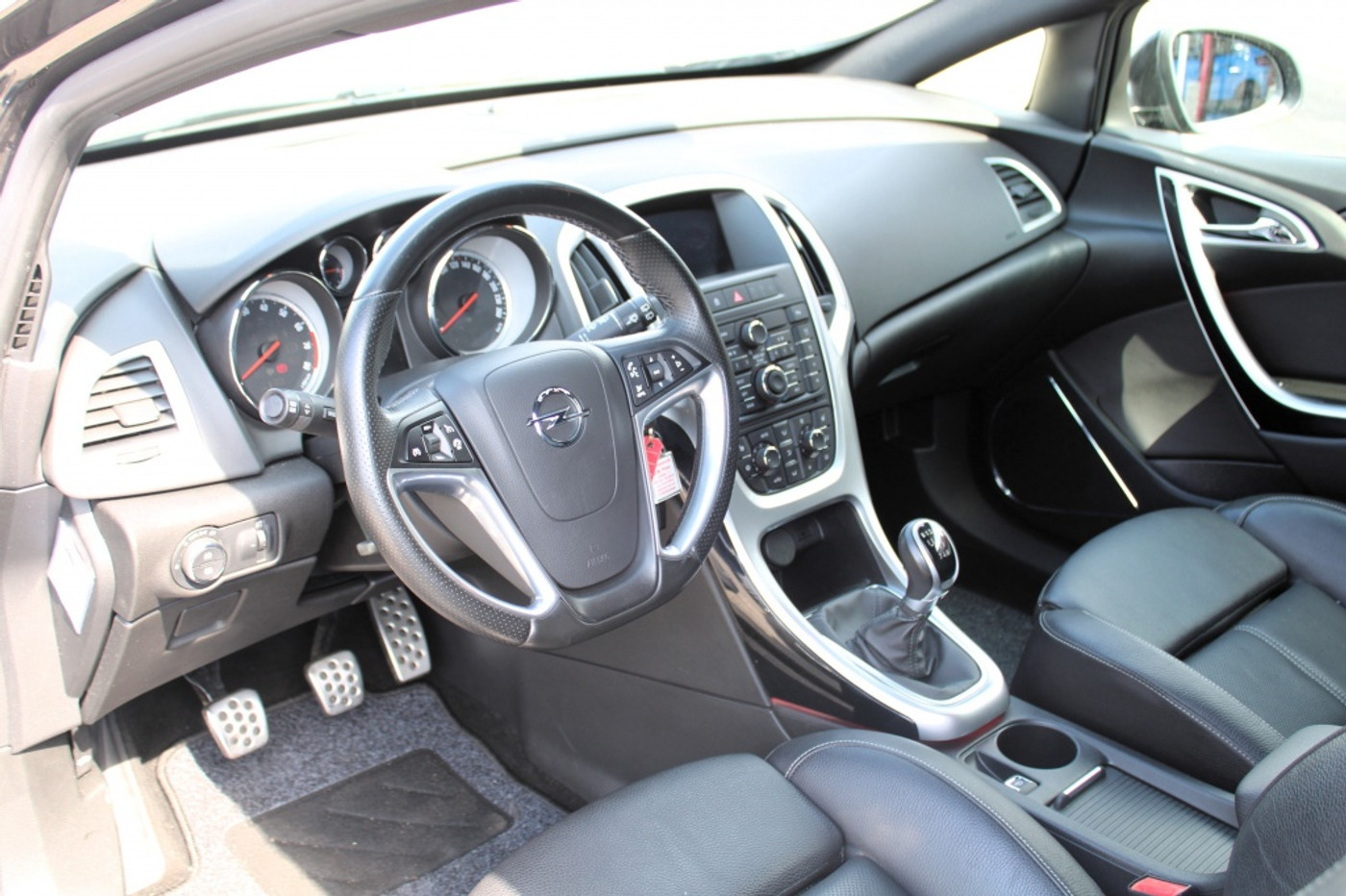 Foto van Opel Astra GTC