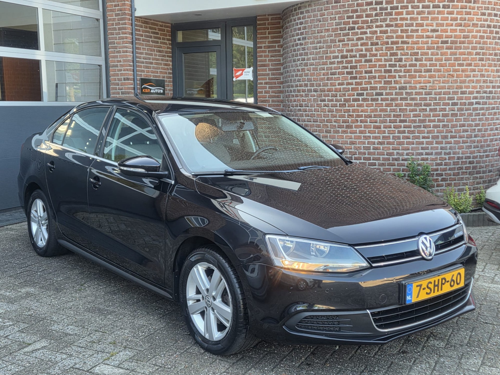 Volkswagen Jetta 1.4 TSI Hybrid Comfortline | Clima | Navi | PDC | Lm velgen | 2013 - voorkant