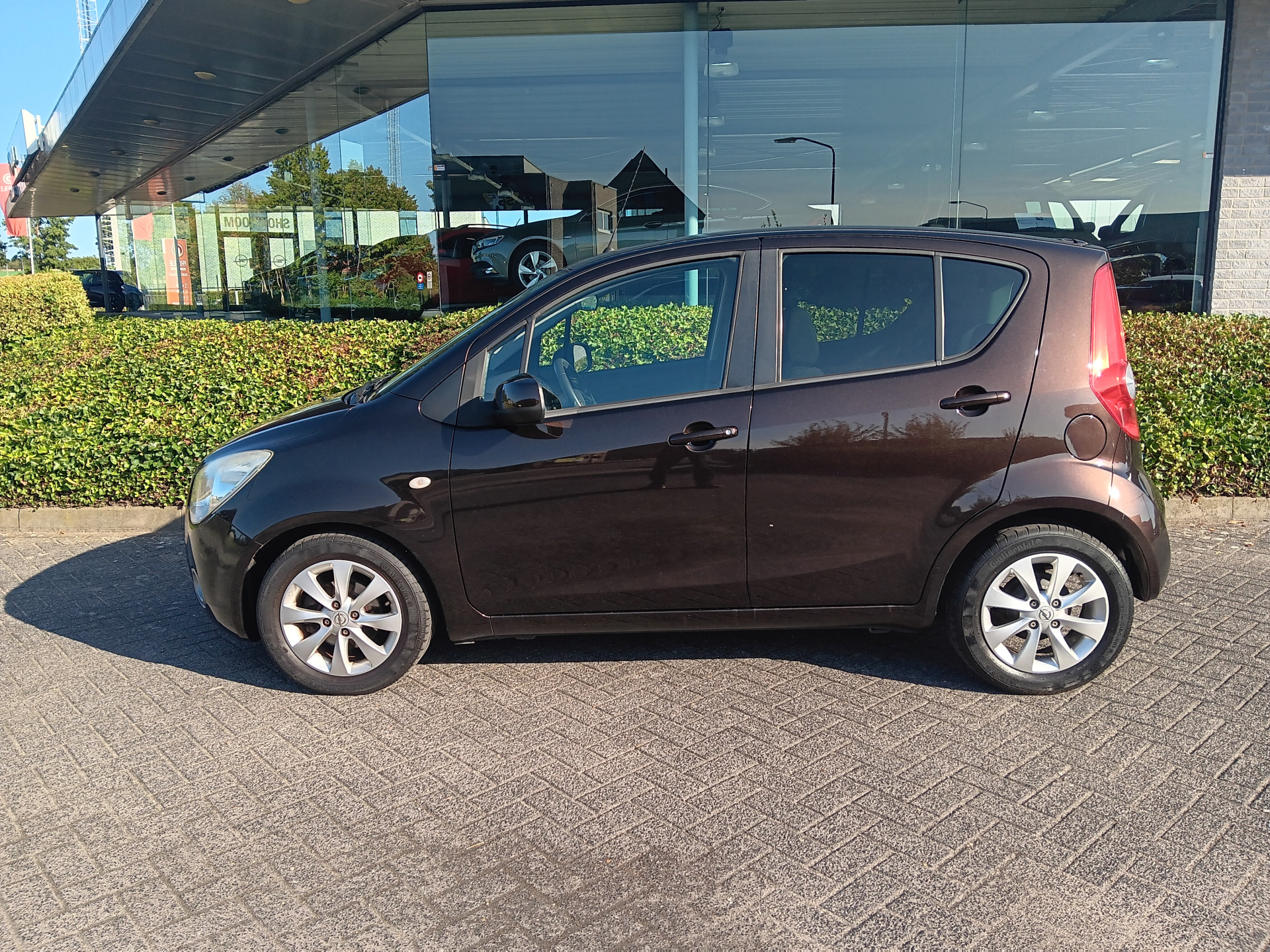 Foto van Opel Agila