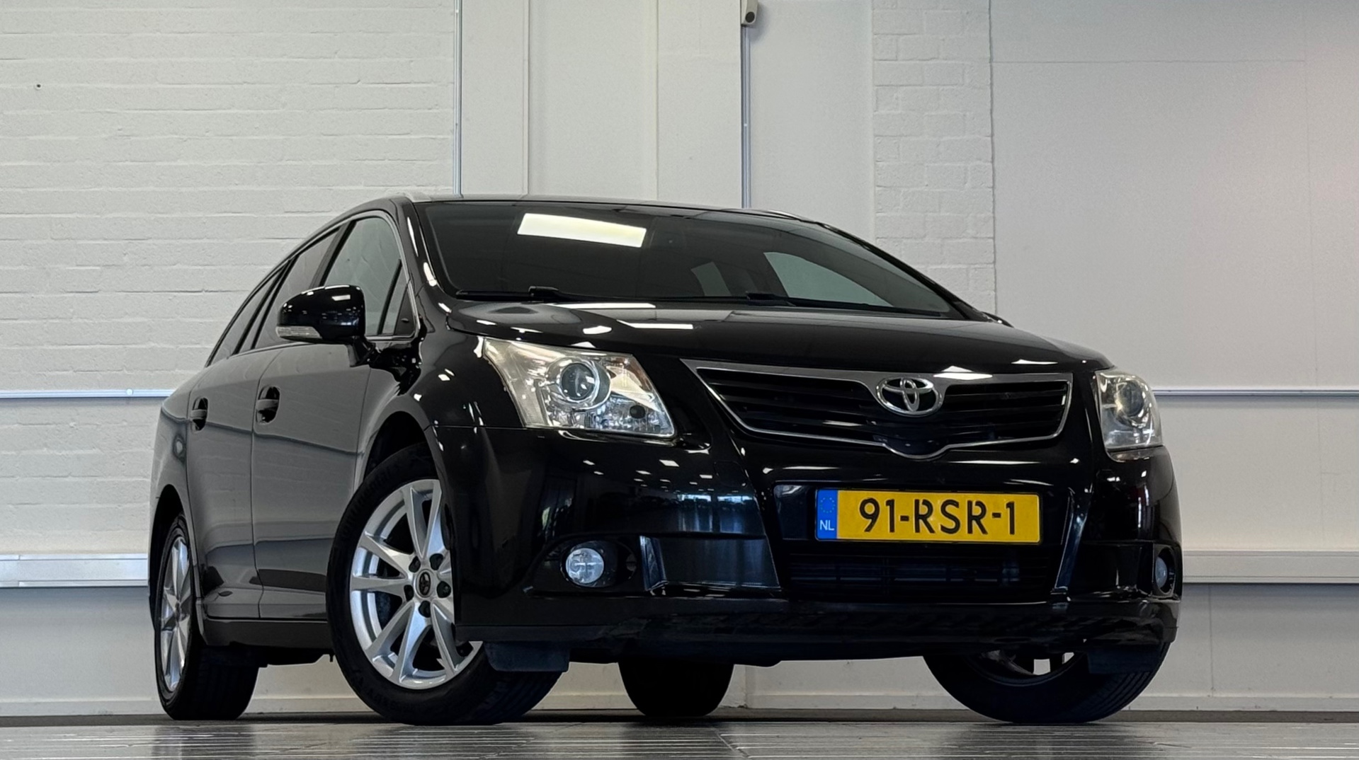 Foto van Toyota Toyota Avensis