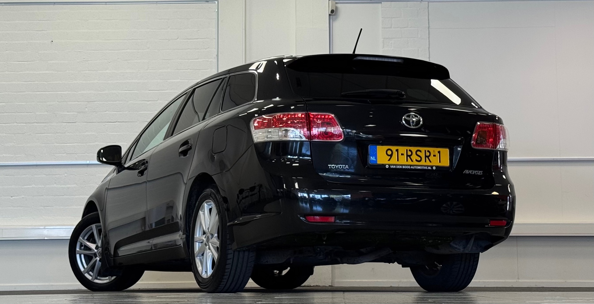 Foto van Toyota Toyota Avensis