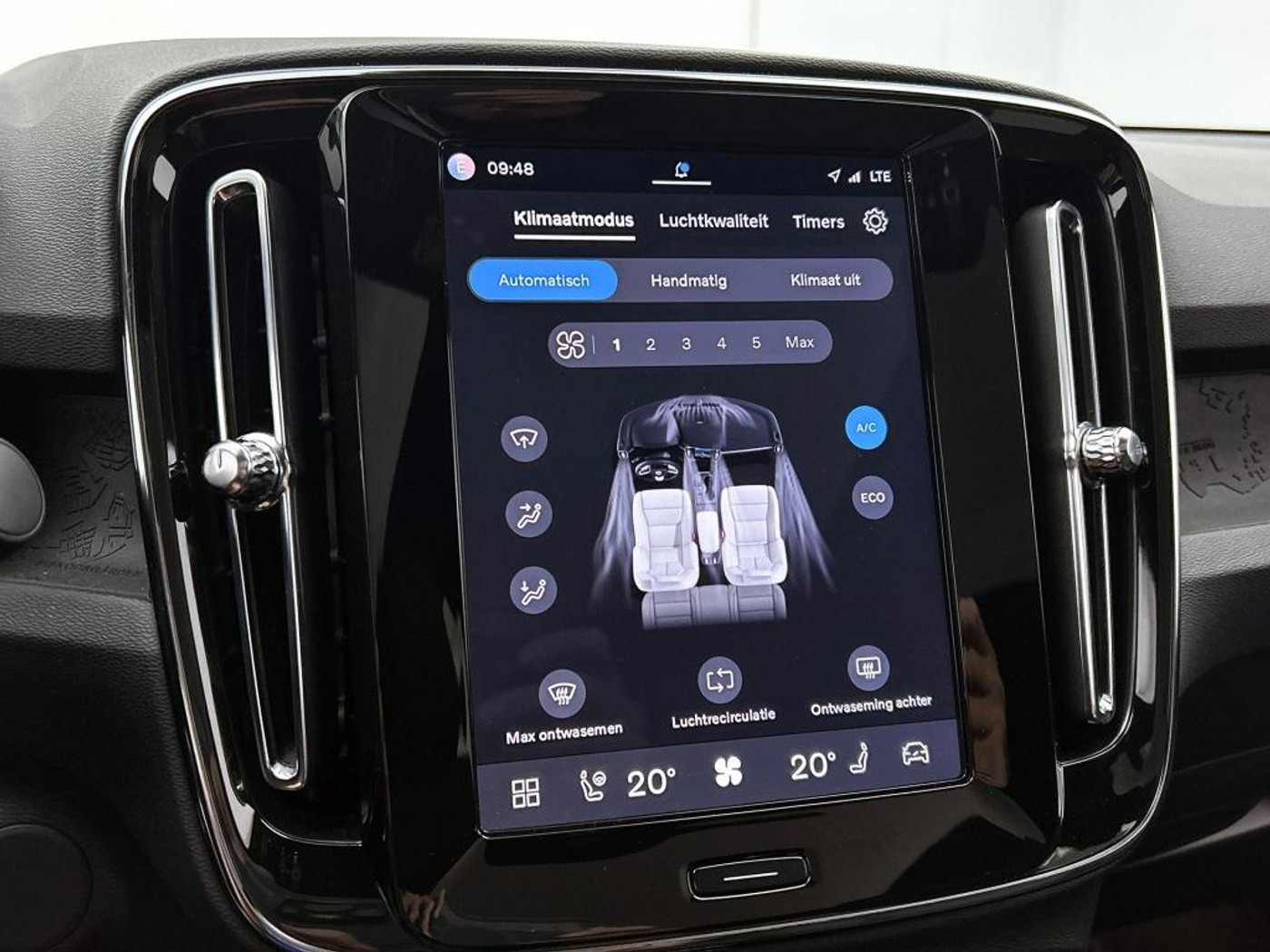 Foto van Volvo C40