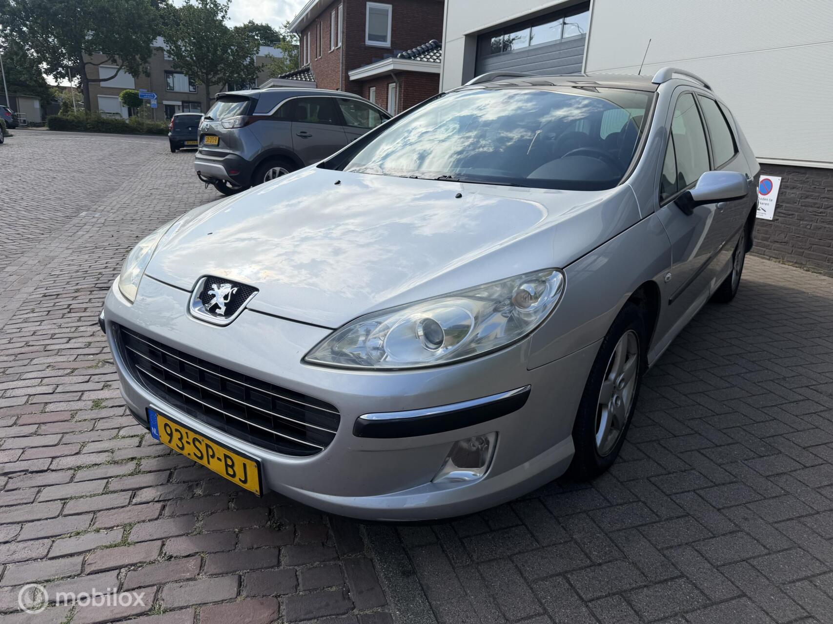 Peugeot 407 1.8-16V XT Panorama 2006 - voorkant