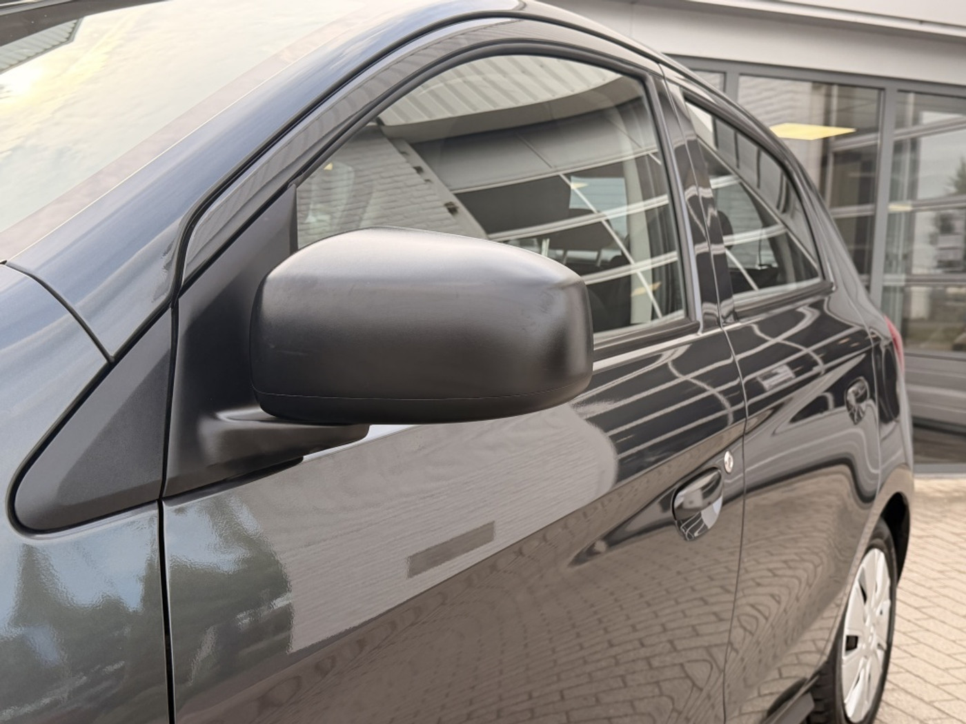 Foto van Mitsubishi Mitsubishi Space Star