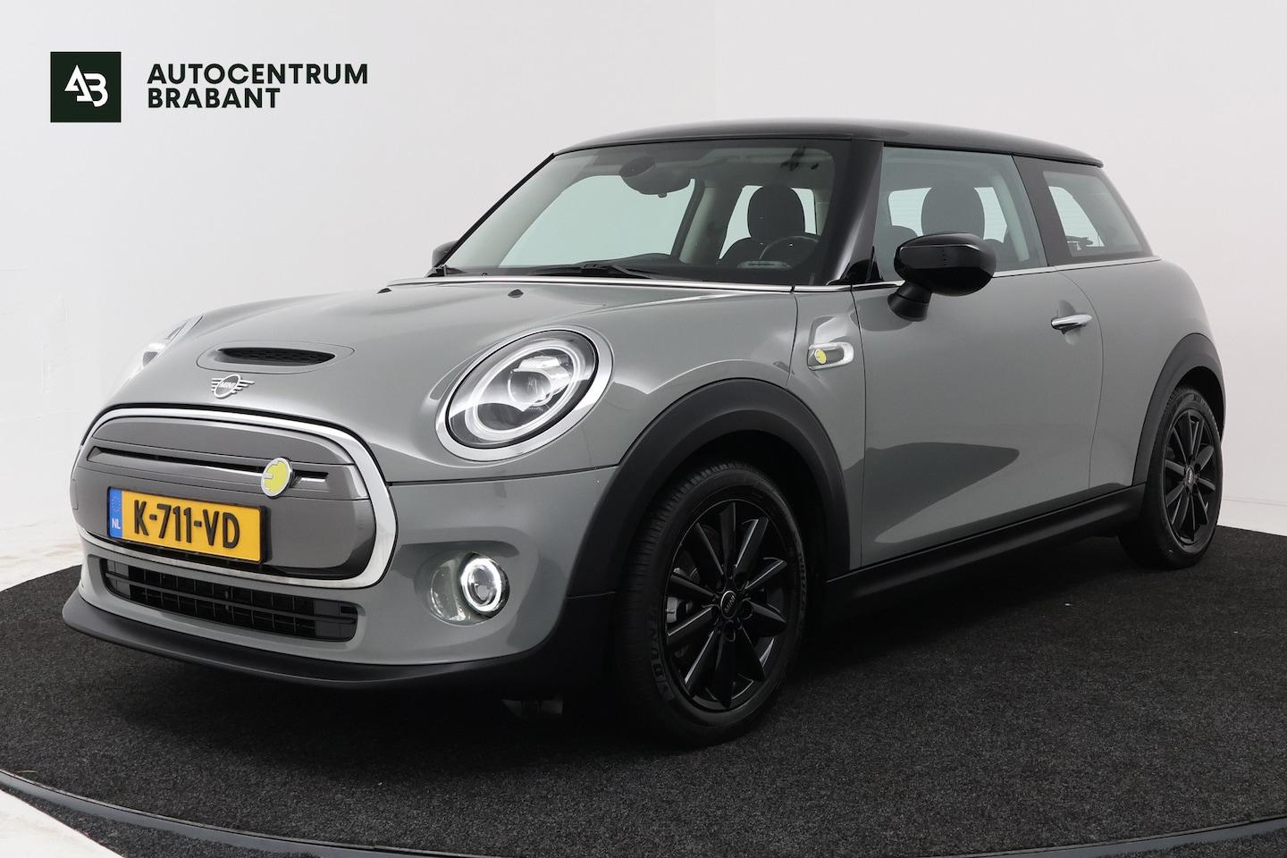 Mini Cooper Se Essential  33 kWh 2021 - voorkant