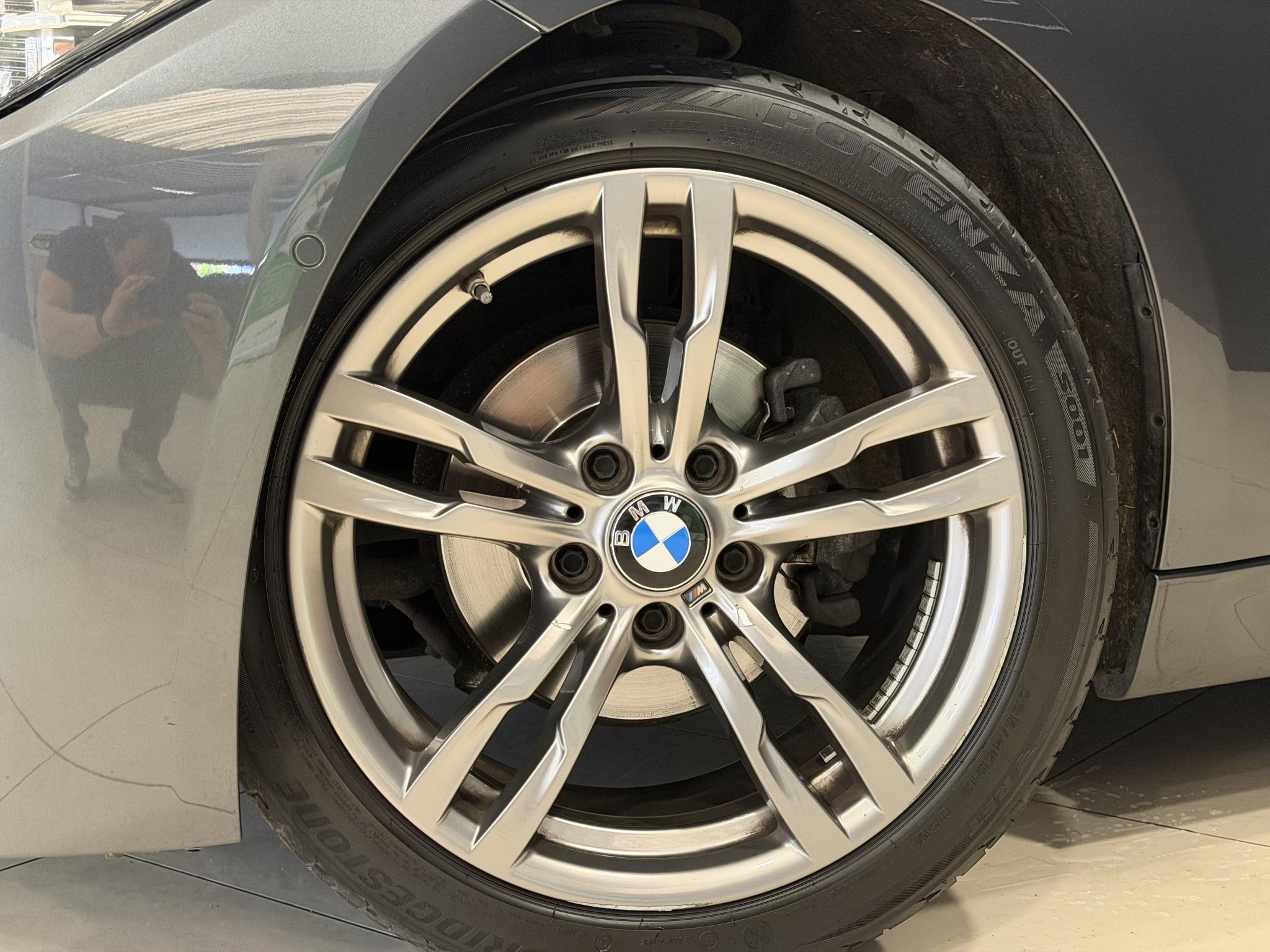 Foto van BMW 318i
