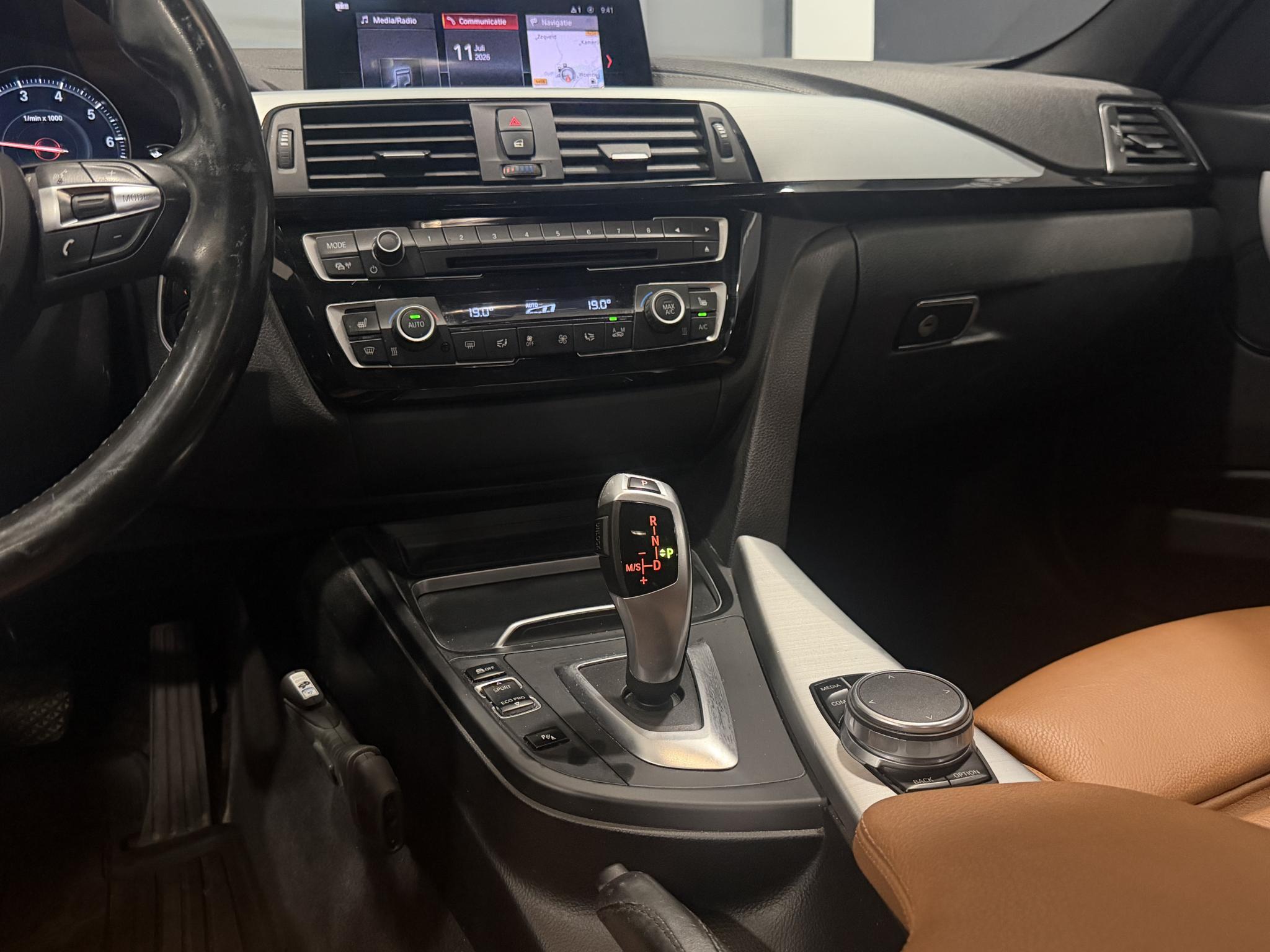 Foto van BMW 318i