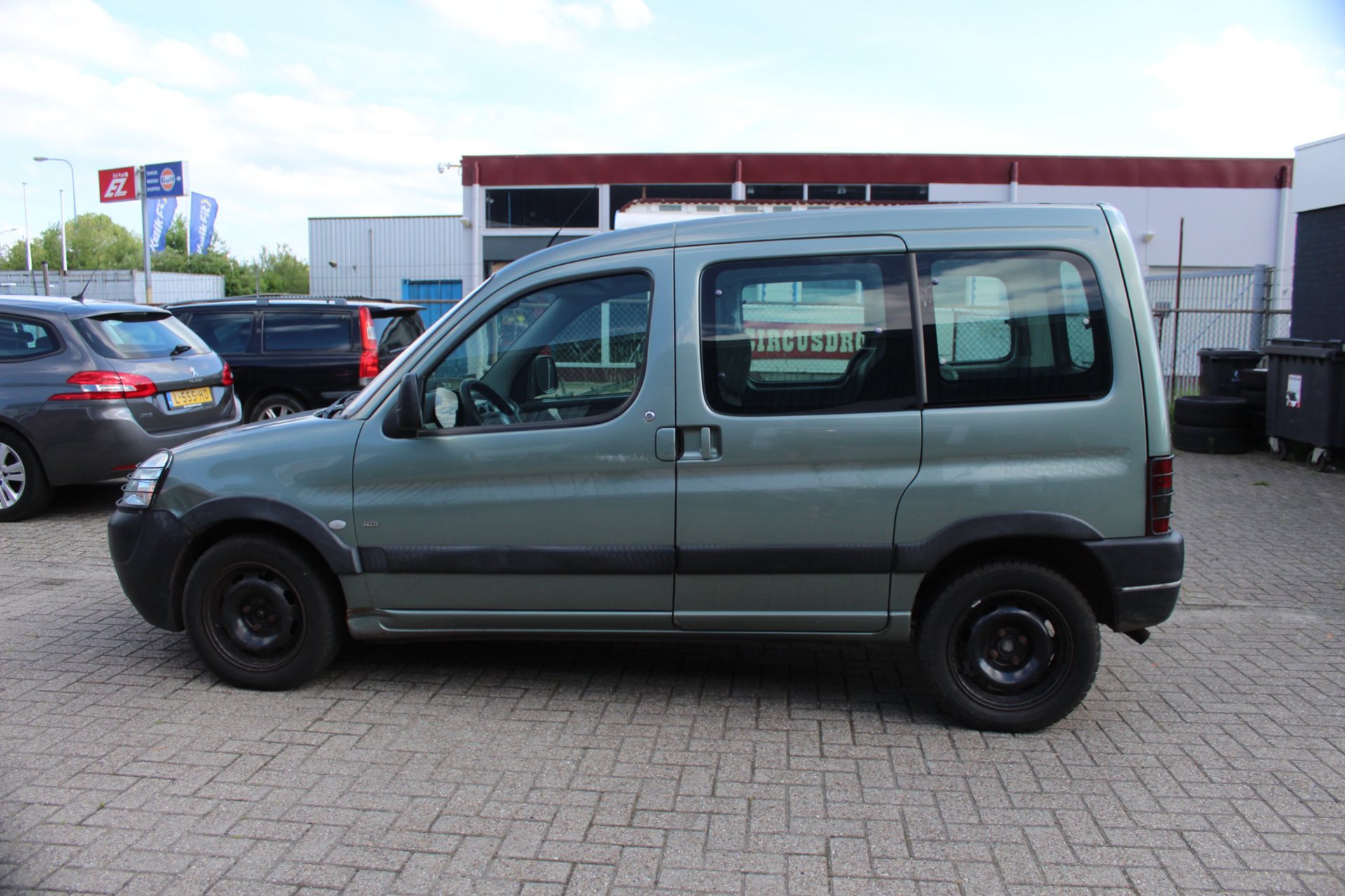 Foto van Peugeot Partner