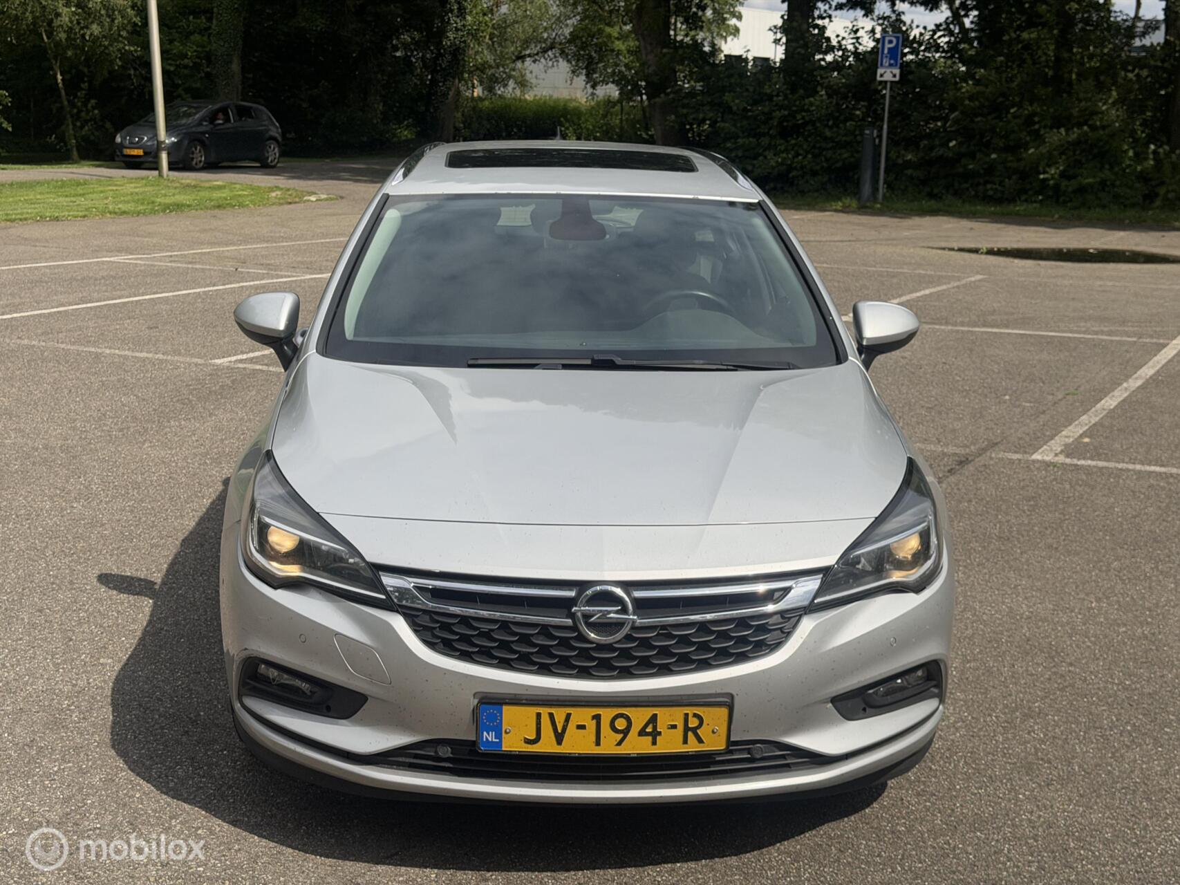 Foto van Opel Astra Sports Tourer
