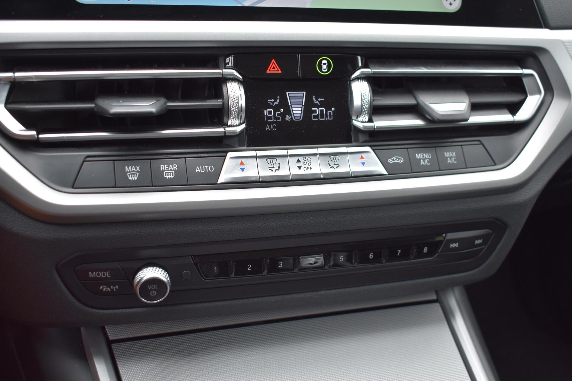 Foto van BMW 320i