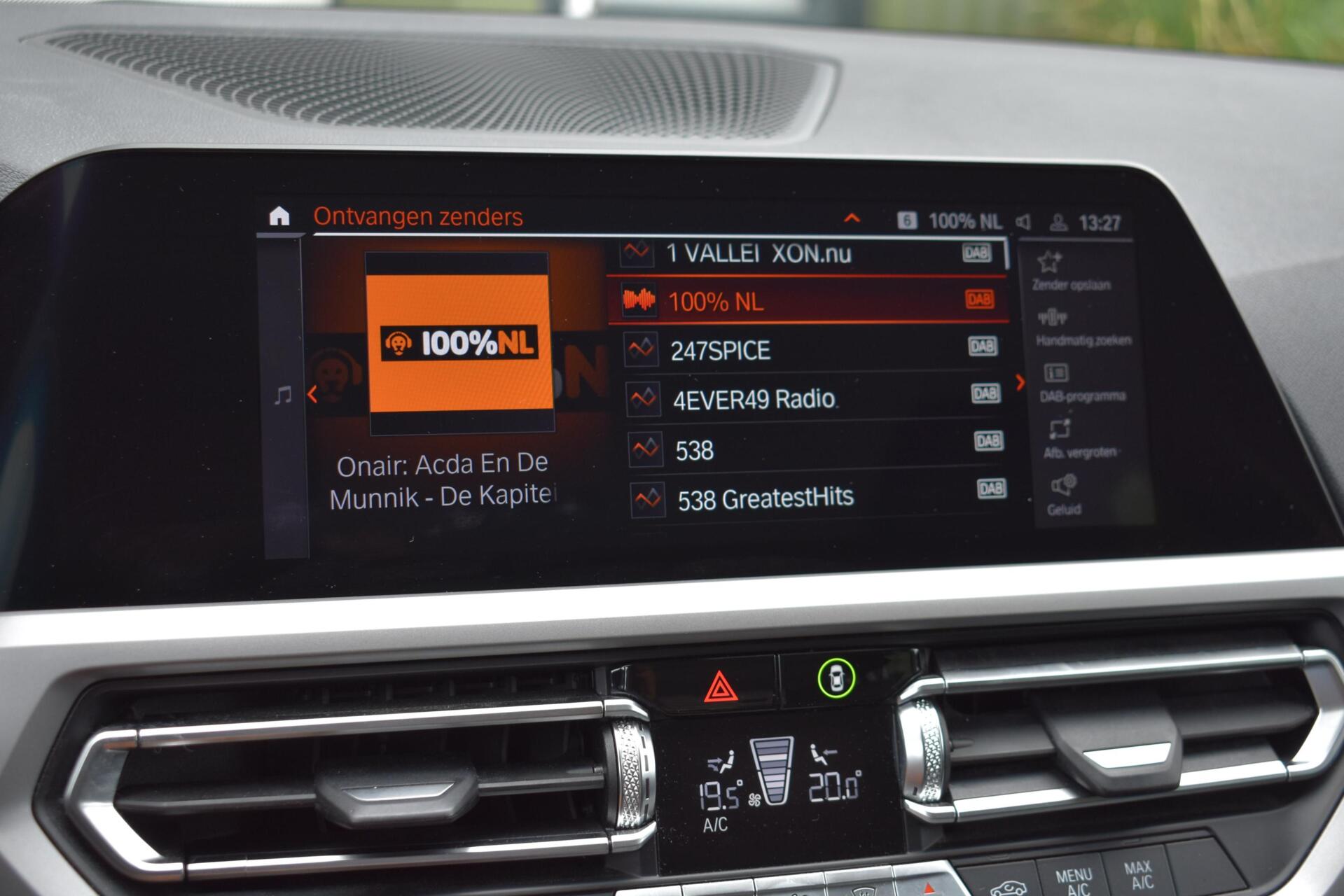 Foto van BMW 320i