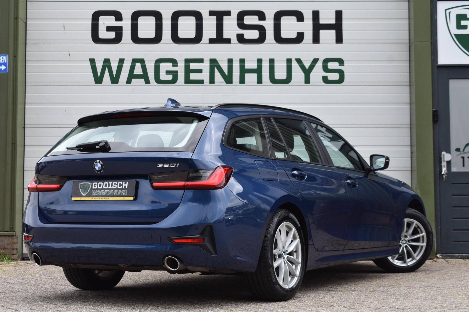 Foto van BMW 320i