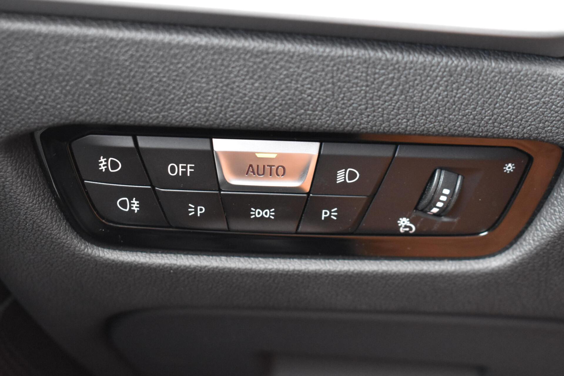 Foto van BMW 320i