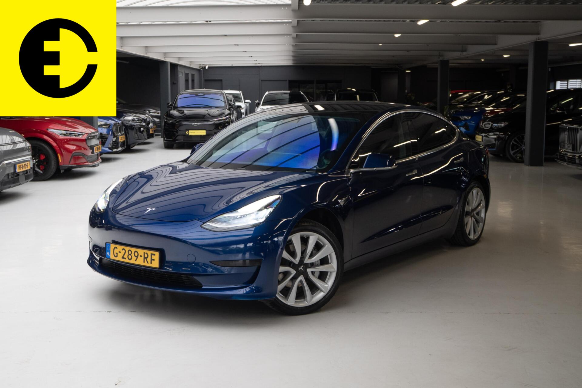 Tesla Model 3 Standard RWD Plus 2019 - voorkant