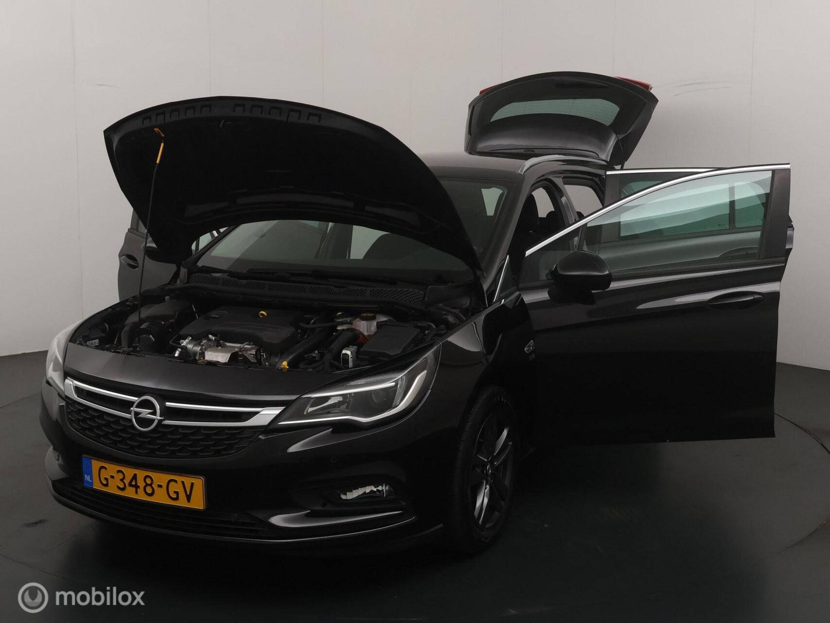 Foto van Opel Astra Sports Tourer