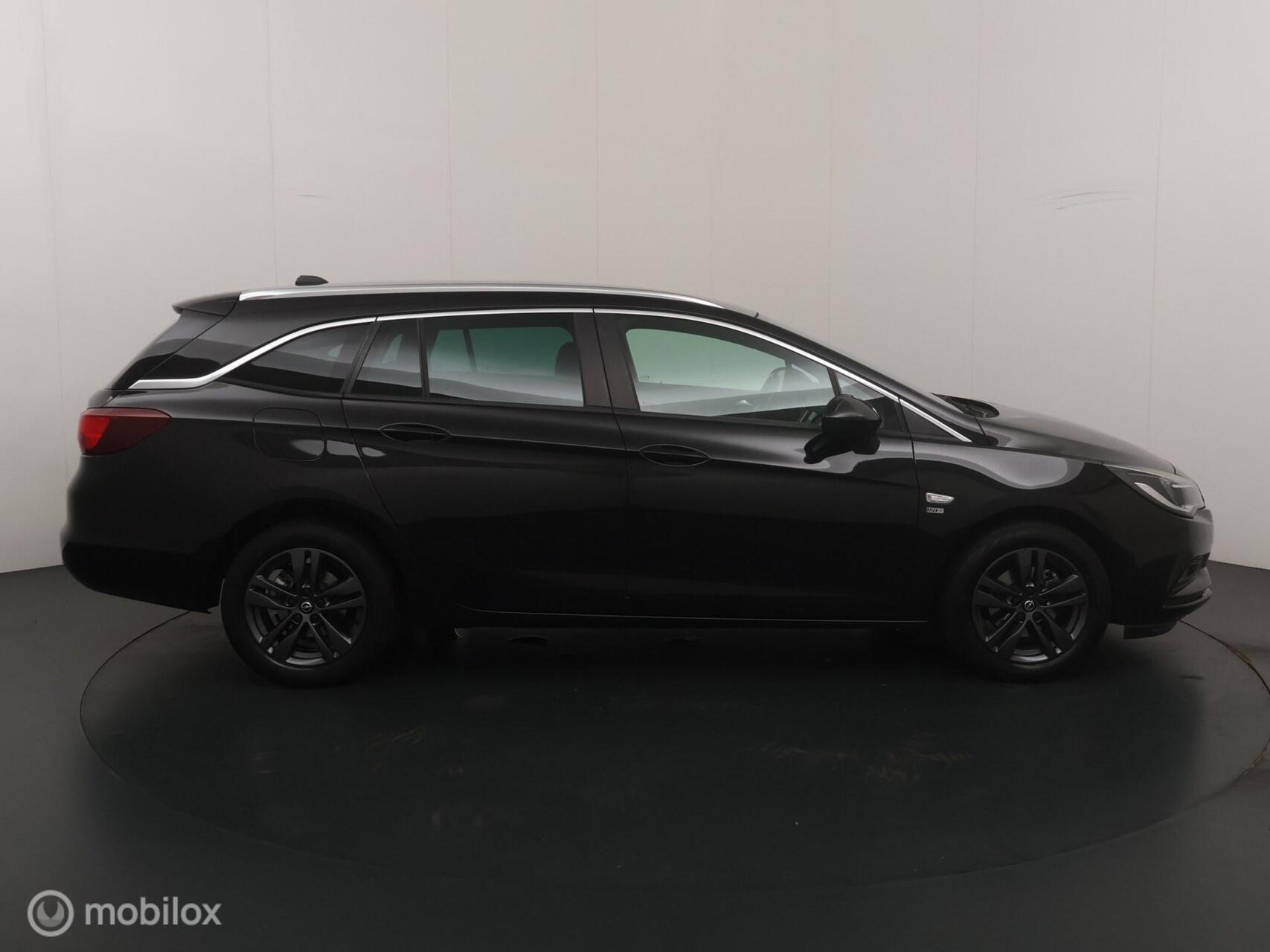 Foto van Opel Astra Sports Tourer