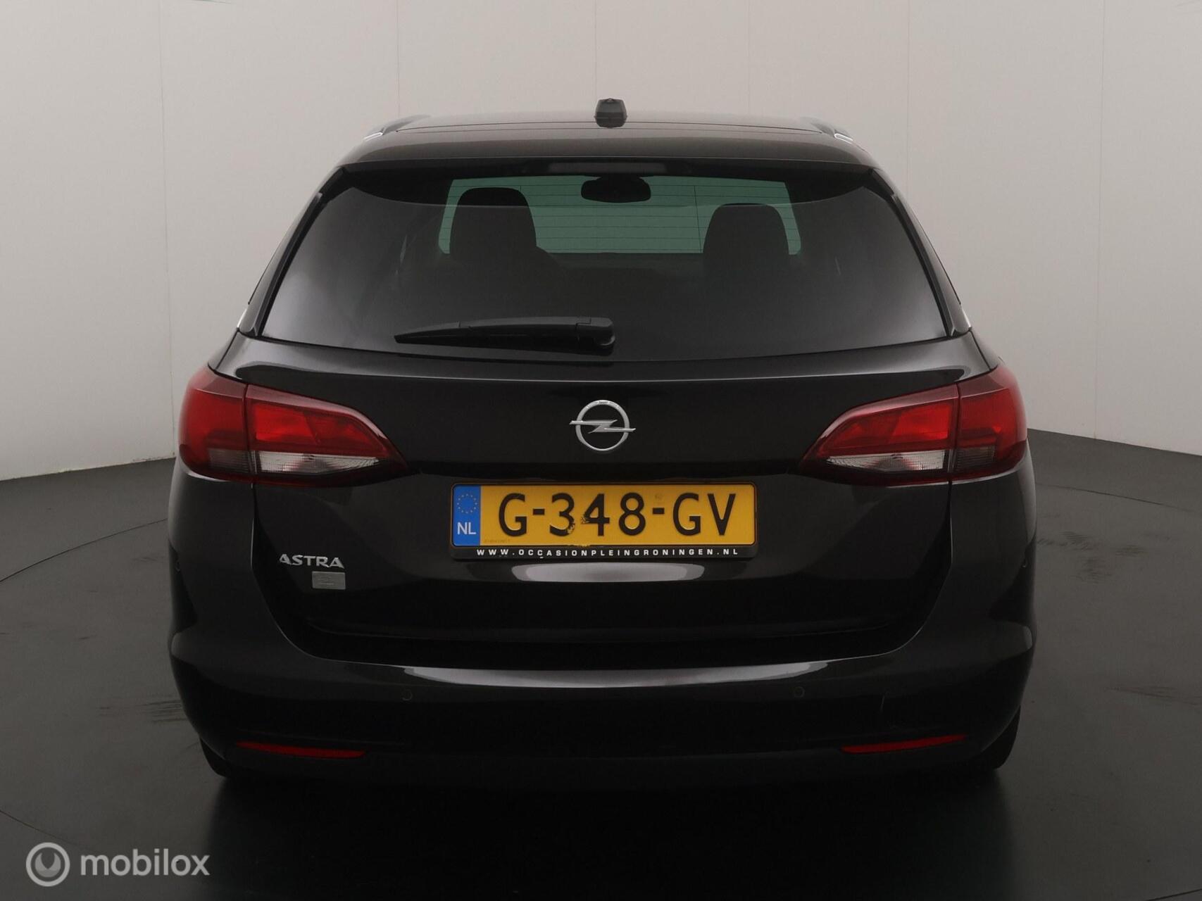 Foto van Opel Astra Sports Tourer